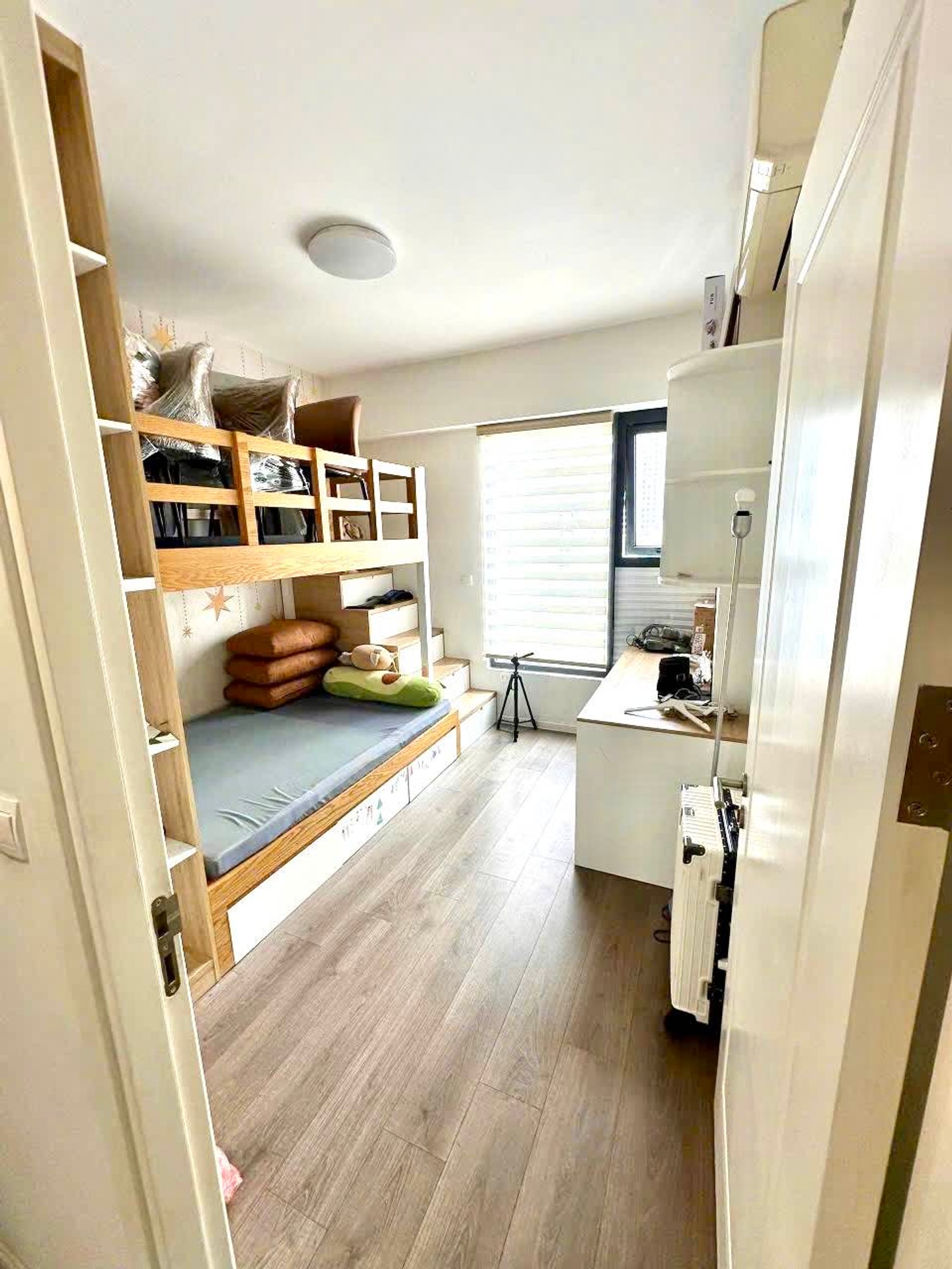 Bán nhà Minh Khai - diện tích 81m2 6 tầng - Cực hiếm nhà bán - giá 11,9 tỷ