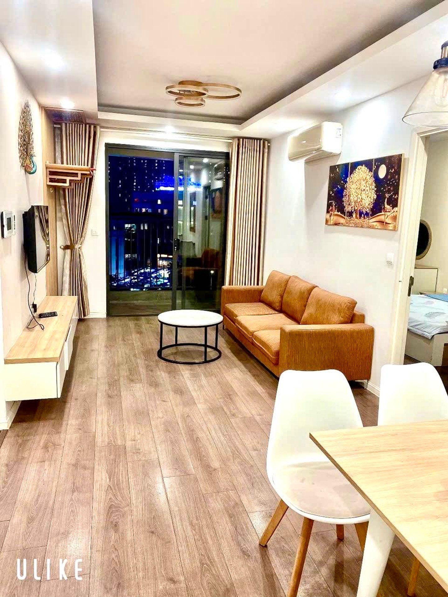 Bán nhà Minh Khai - diện tích 81m2 6 tầng - Cực hiếm nhà bán - giá 11,9 tỷ