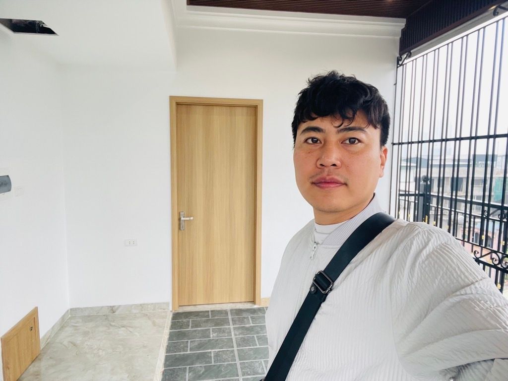 Bán nhà Lương Thế Vinh - diện tích 75m2 8 tầng - Lô góc 3 mặt thoáng - giá 33,5 tỷ