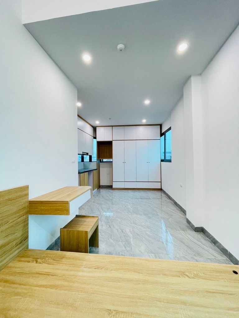 Bán nhà Lương Thế Vinh - diện tích 75m2 8 tầng - Lô góc 3 mặt thoáng - giá 33,5 tỷ