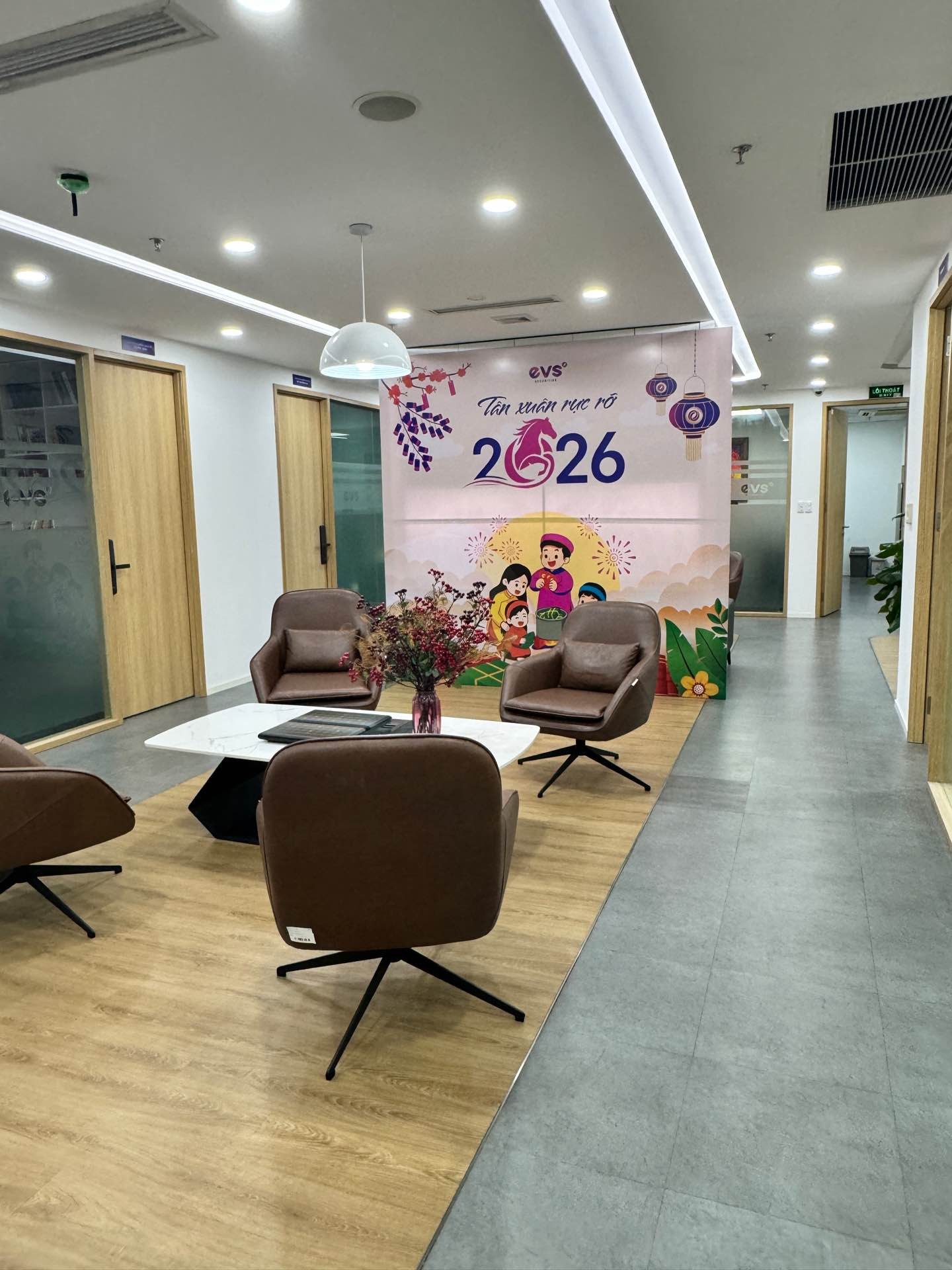 Bán nhà Đại Cồ Việt - diện tích 498m2 13 tầng - Lô góc 2 mặt thoáng - giá 695 tỷ