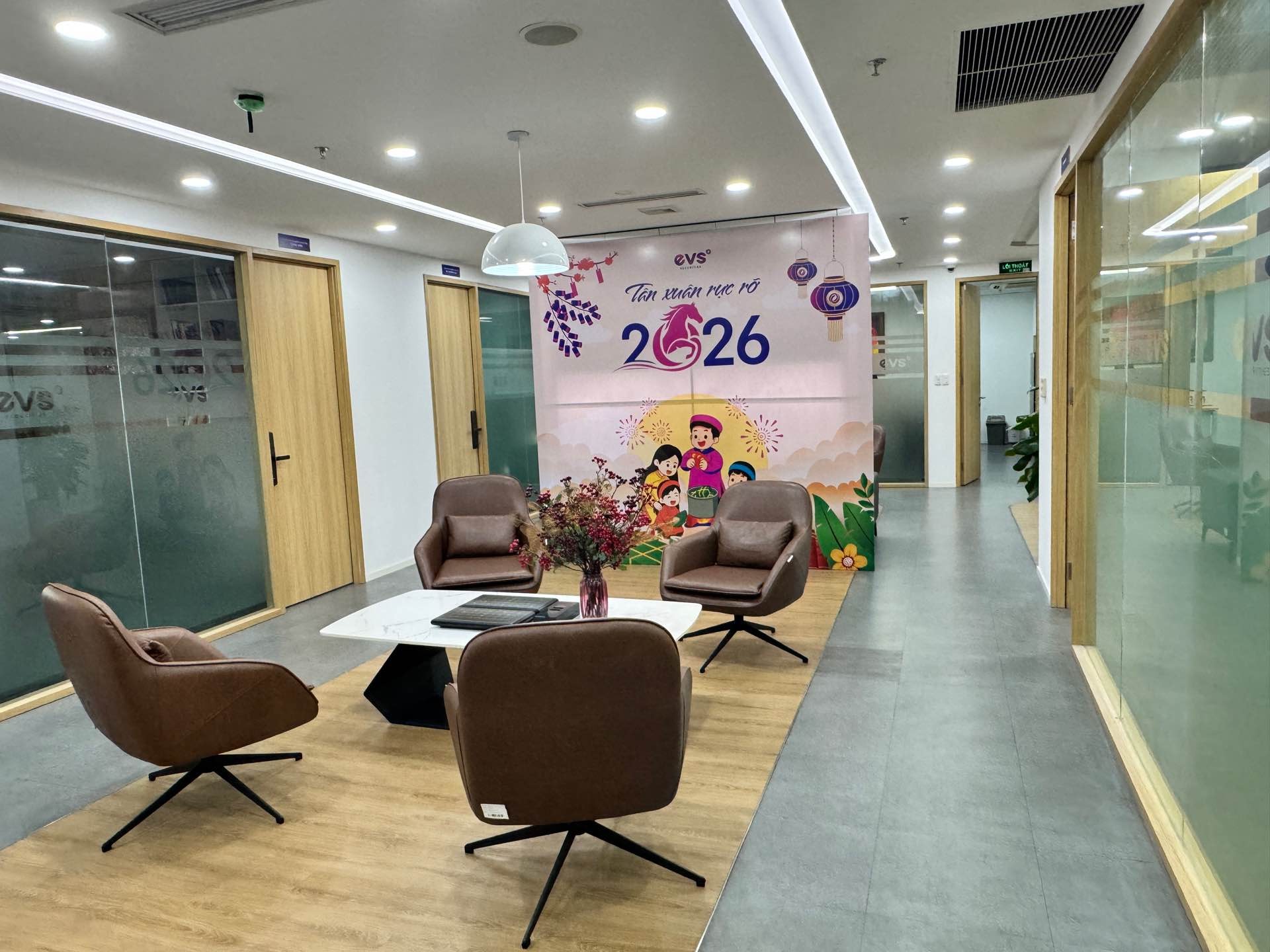 Bán nhà Đại Cồ Việt - diện tích 498m2 13 tầng - Lô góc 2 mặt thoáng - giá 695 tỷ