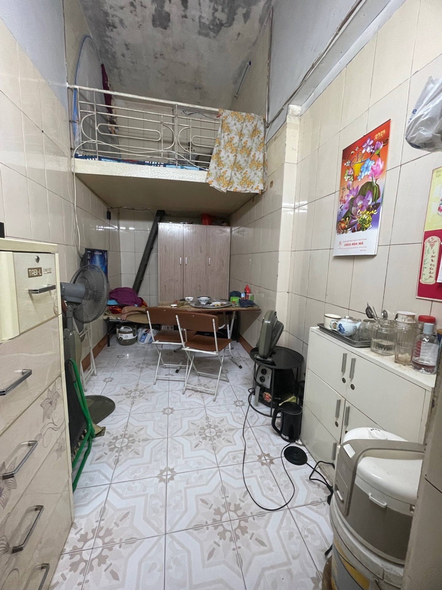 Bán nhà Bà Triệu - diện tích 31m2 2 tầng - Mặt phố kinh doanh tấp nập - giá 22 tỷ