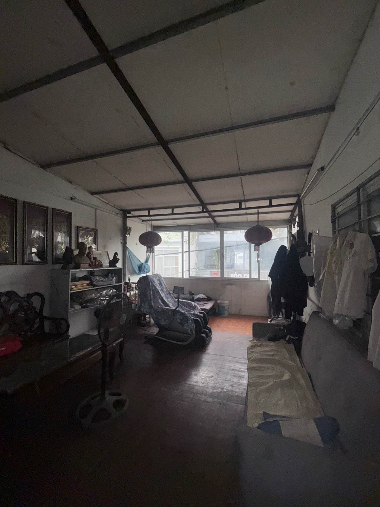 Bán nhà Bạch Đằng - diện tích 70m2 4 tầng - Ô tô tránh - giá Nhỉnh 25 tỷ