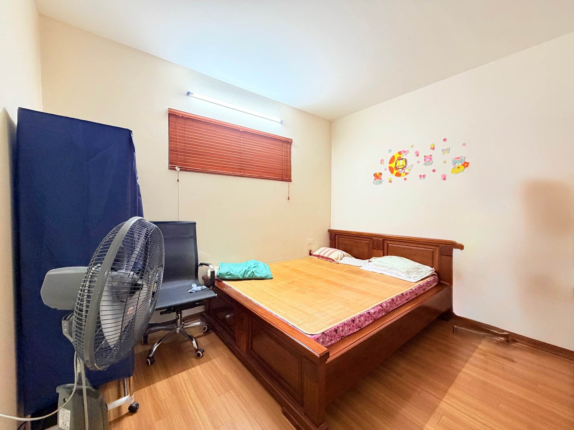 Bán nhà Trần Hòa - diện tích 65m2 20 tầng - Nhà đẹp hiếm có - giá 5,4 tỷ