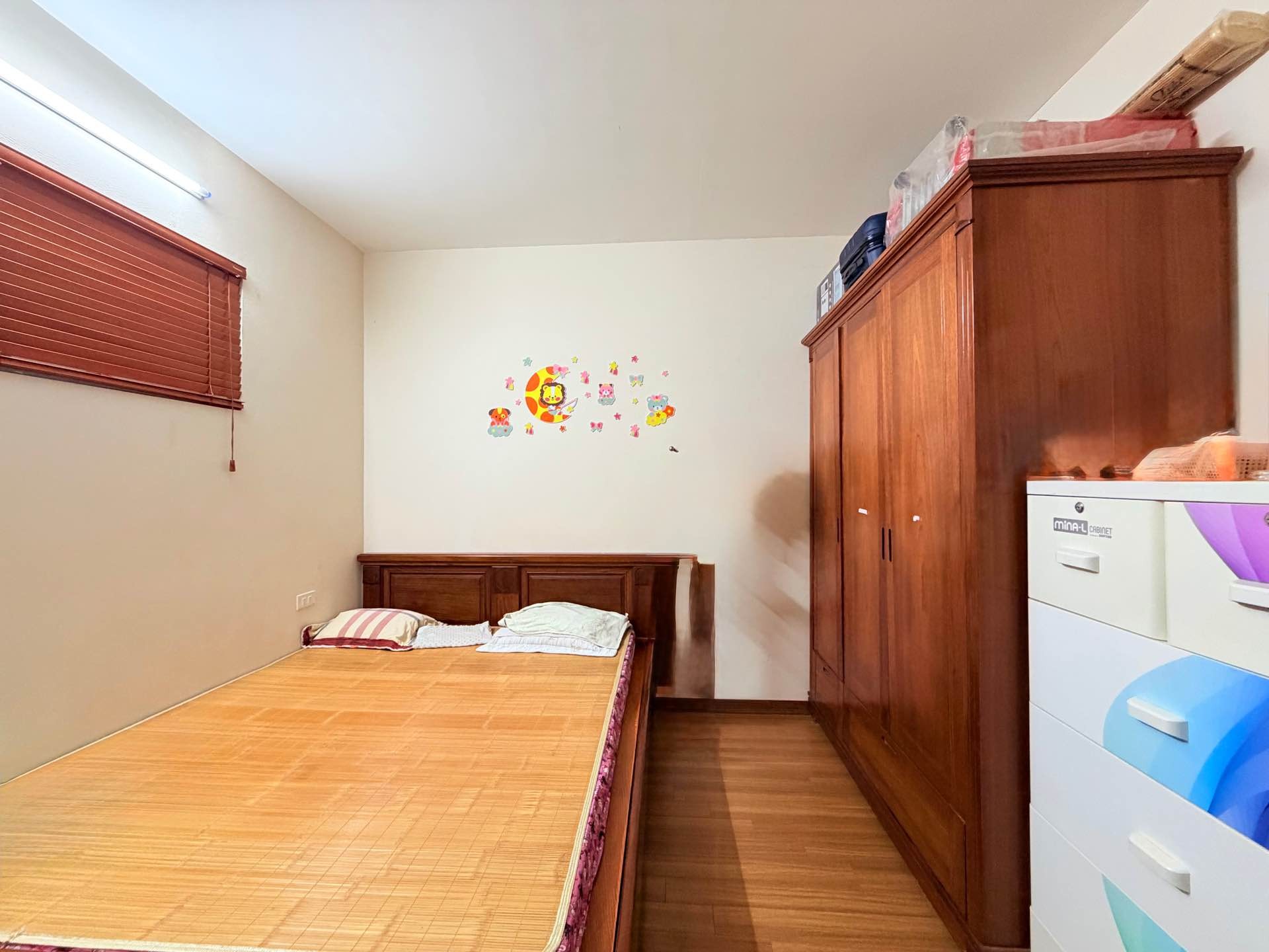 Bán nhà Trần Hòa - diện tích 65m2 20 tầng - Nhà đẹp hiếm có - giá 5,4 tỷ