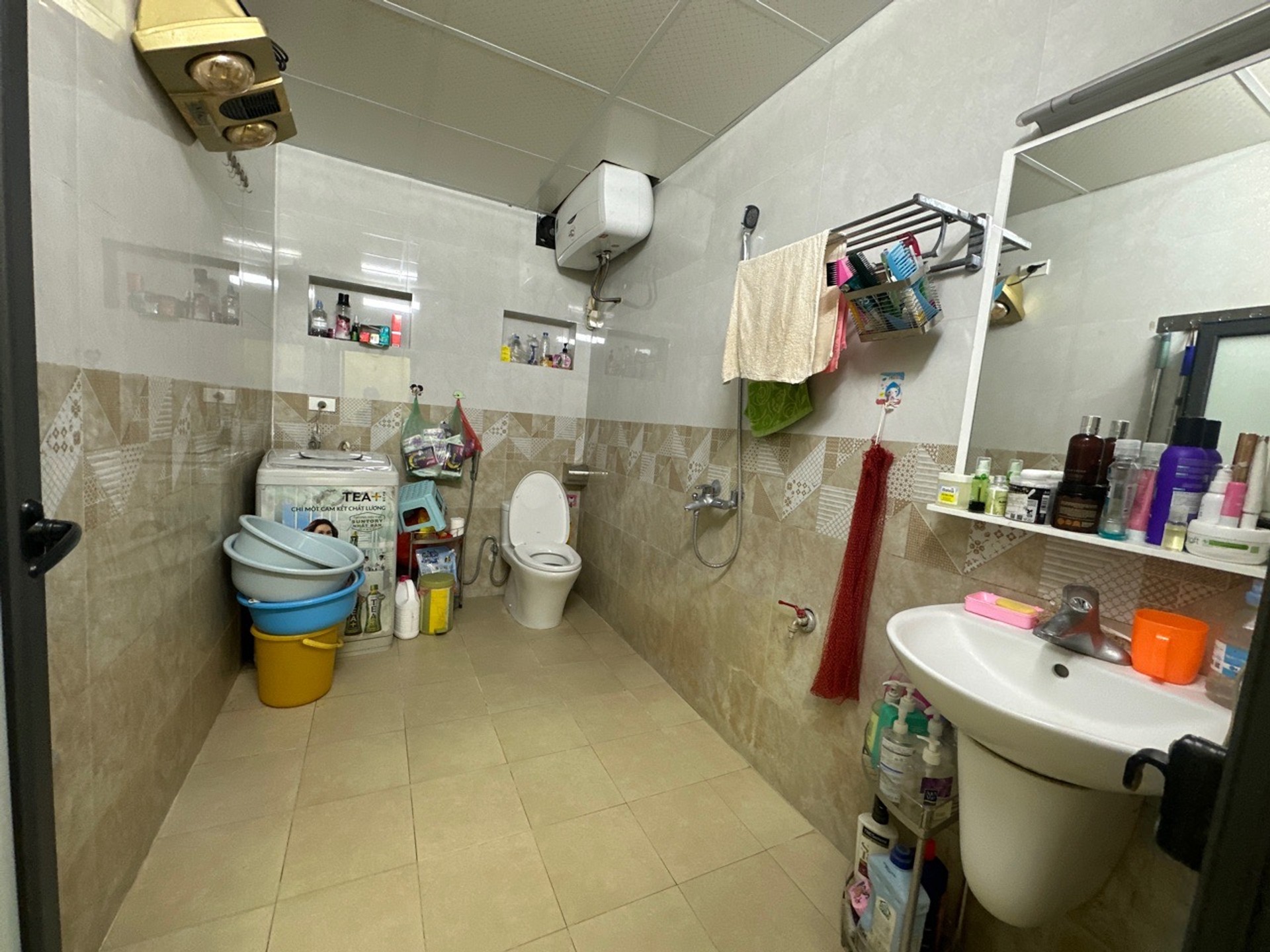 Bán nhà Lê Gia Đỉnh - diện tích 28m2 1 tầng - Căn hộ tầng 2, view thoáng sáng - giá 2,97 tỷ