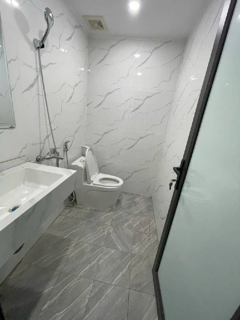 Bán nhà Trương Định - diện tích 57m2 4 tầng - Lô góc - giá 9 tỷ