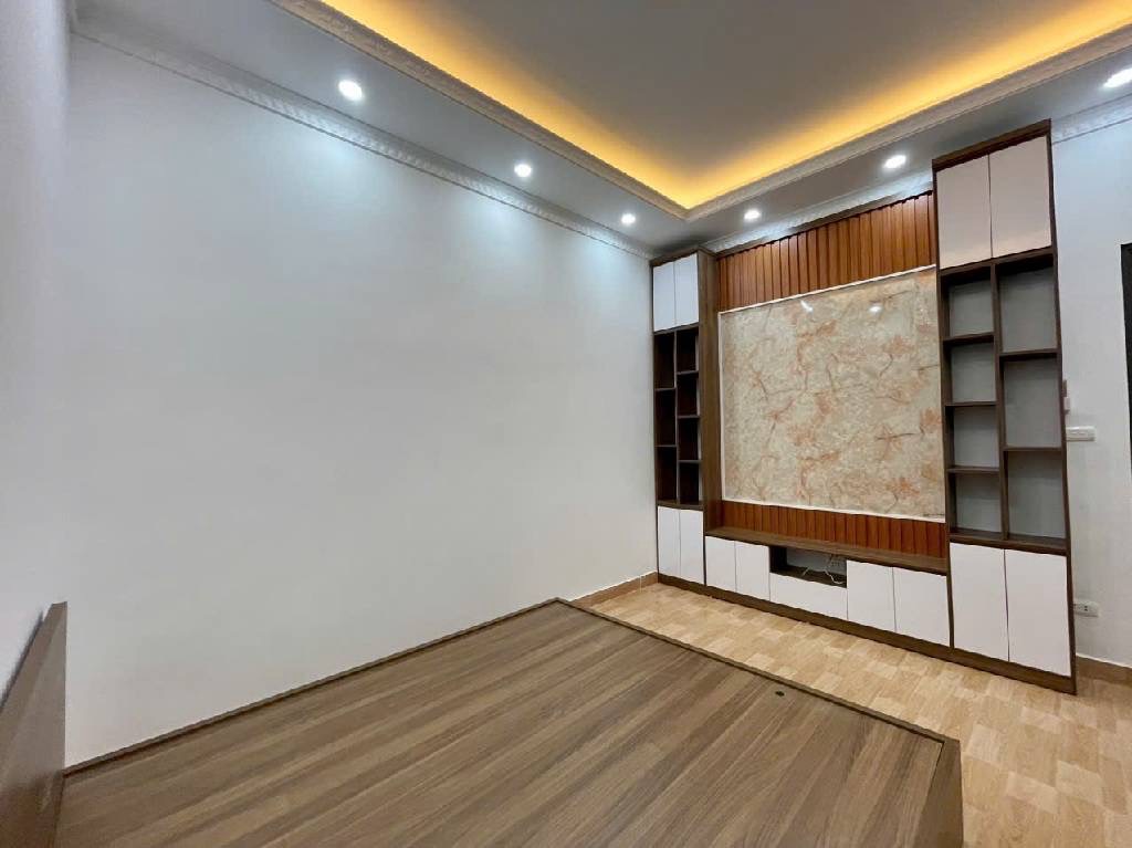 Bán nhà Trương Định - diện tích 57m2 4 tầng - Lô góc - giá 9 tỷ