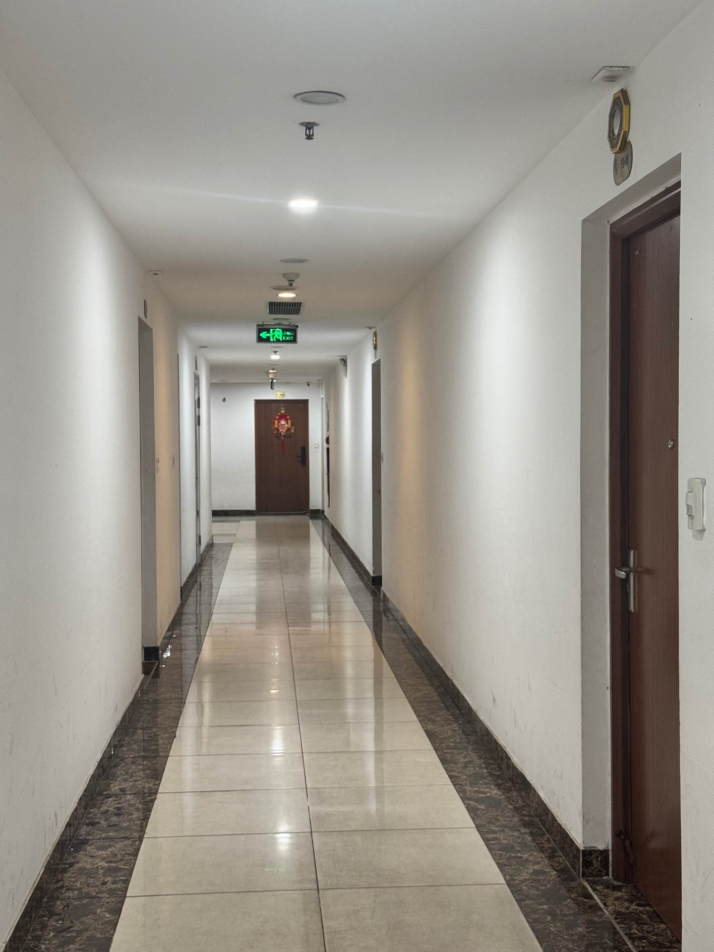 Bán nhà Hưng Thịnh - diện tích 55m2 9 tầng - Căn hộ đẹp, giá xinh - giá 4,2 tỷ