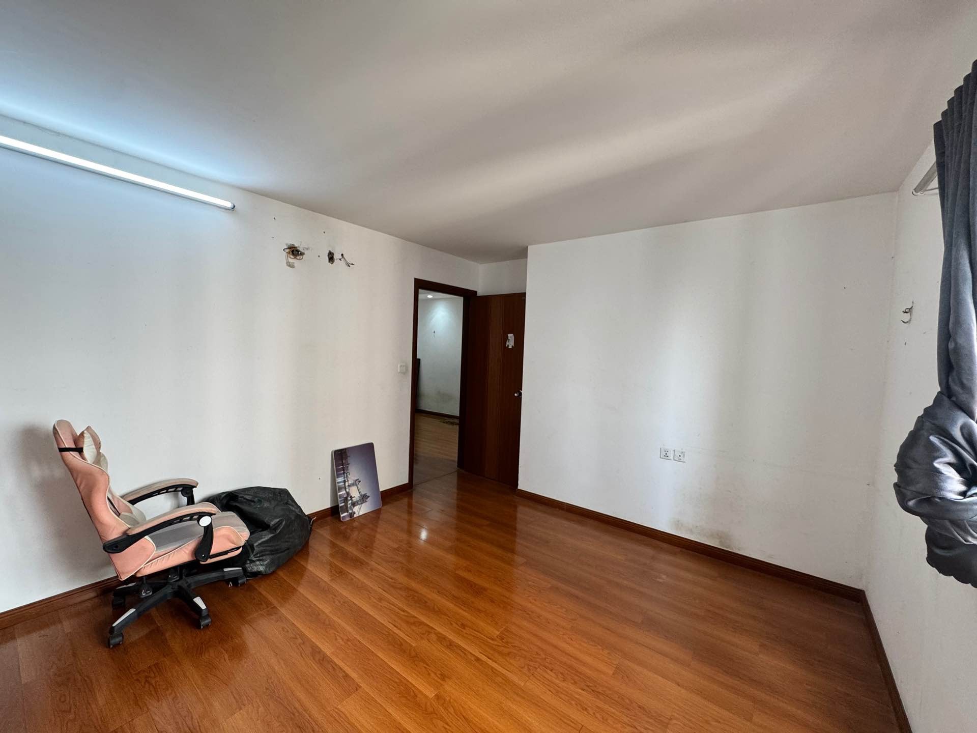 Bán nhà Hưng Thịnh - diện tích 55m2 9 tầng - Căn hộ đẹp, giá xinh - giá 4,2 tỷ