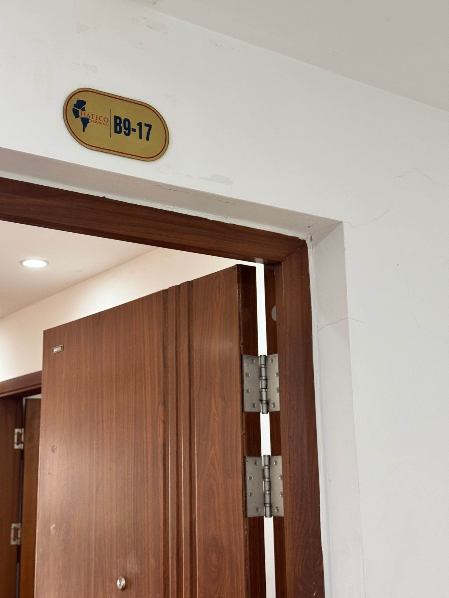 Bán nhà Hưng Thịnh - diện tích 55m2 9 tầng - Căn hộ đẹp, giá xinh - giá 4,2 tỷ