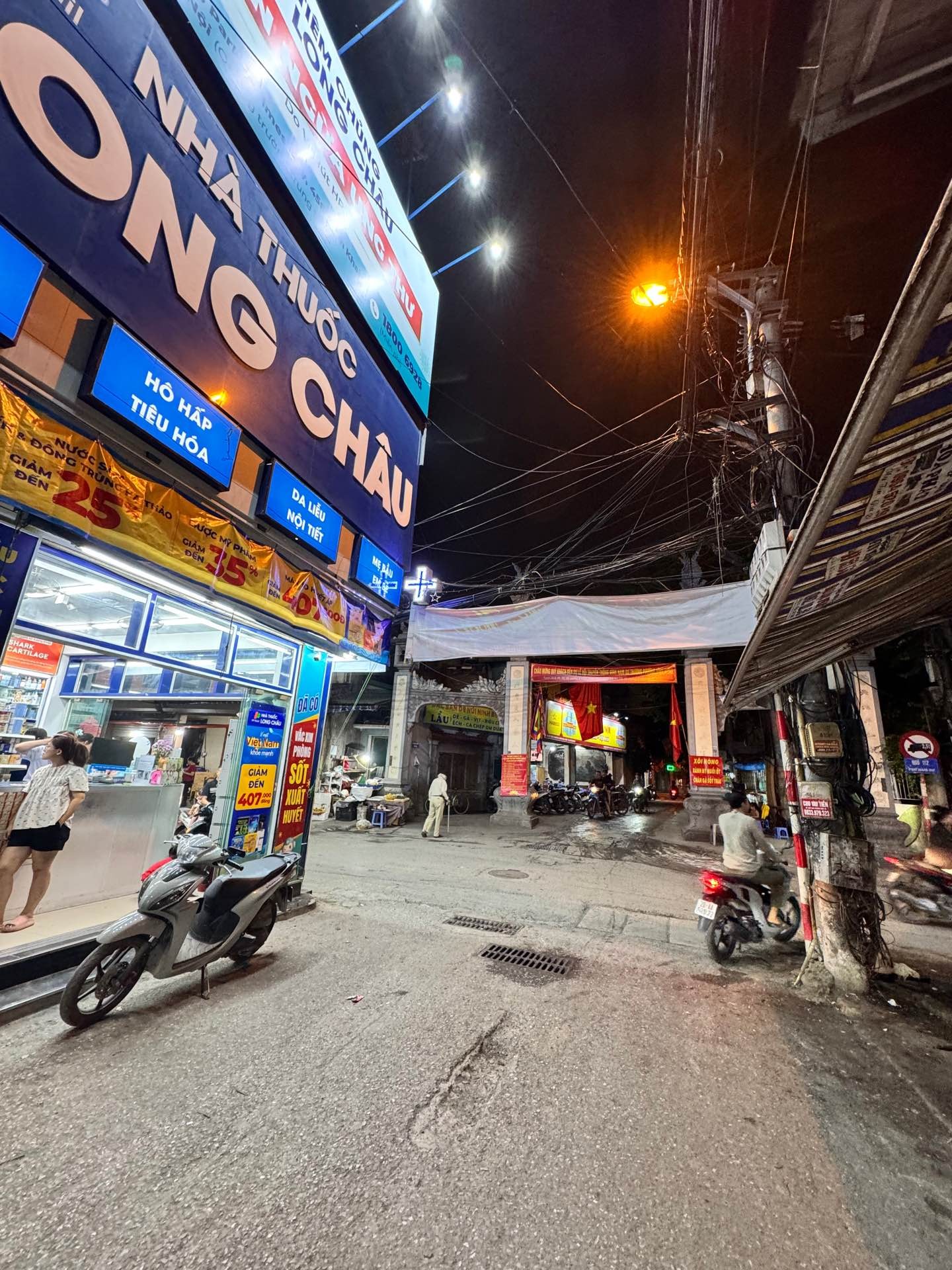 Bán nhà Nam Dư - diện tích 30m2 5 tầng - Ngõ nông gần ô tô - giá 6,5 tỷ