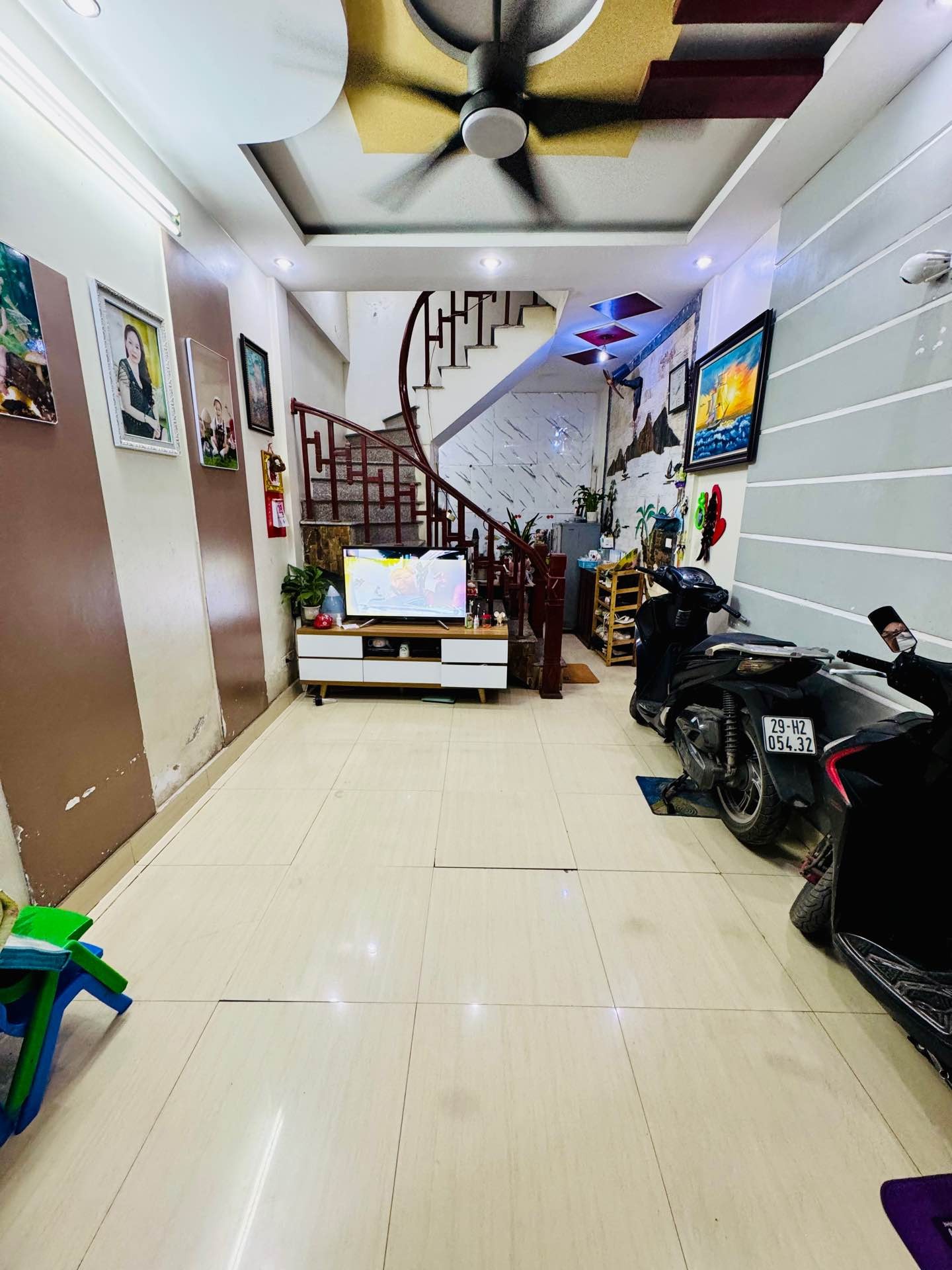 Bán nhà Nam Dư - diện tích 30m2 5 tầng - Ngõ nông gần ô tô - giá 6,5 tỷ