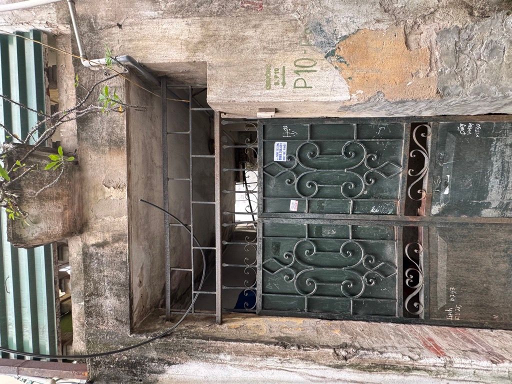 Bán nhà Tân Mai - diện tích 58m2 2 tầng - Bán đất tặng nhà 2 tầng - giá 4,8 tỷ