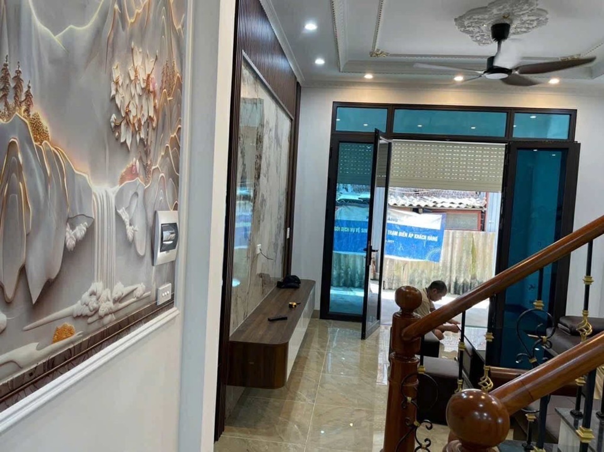 Bán nhà Thúy Lĩnh - diện tích 45m2 3 tầng - Ngõ ba gác vào nhà hiếm - giá 8 tỷ