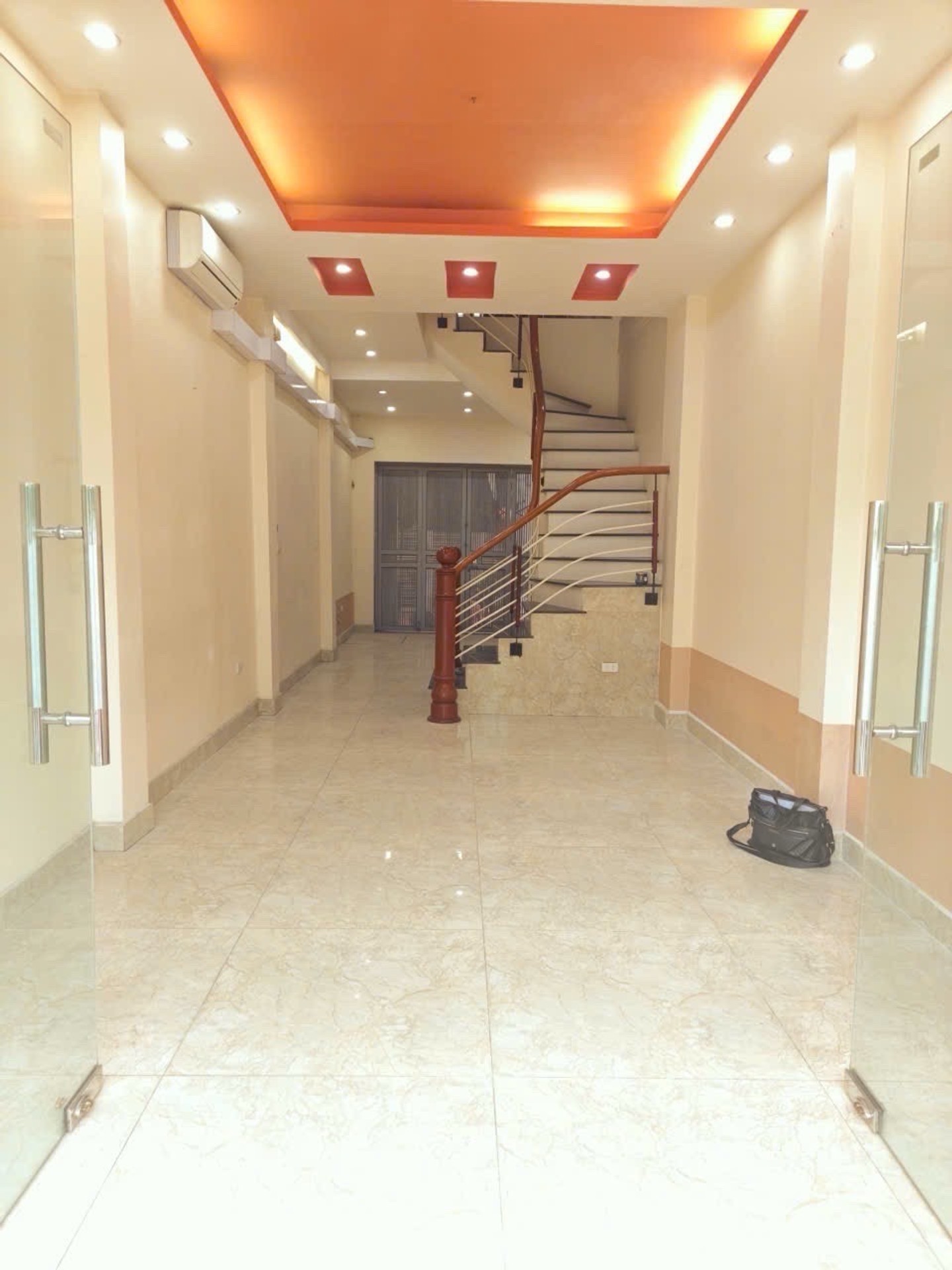 Bán nhà Nguyễn An Ninh - diện tích 39m2 4 tầng - Nhà 2 mặt thoáng - giá 19 tỷ