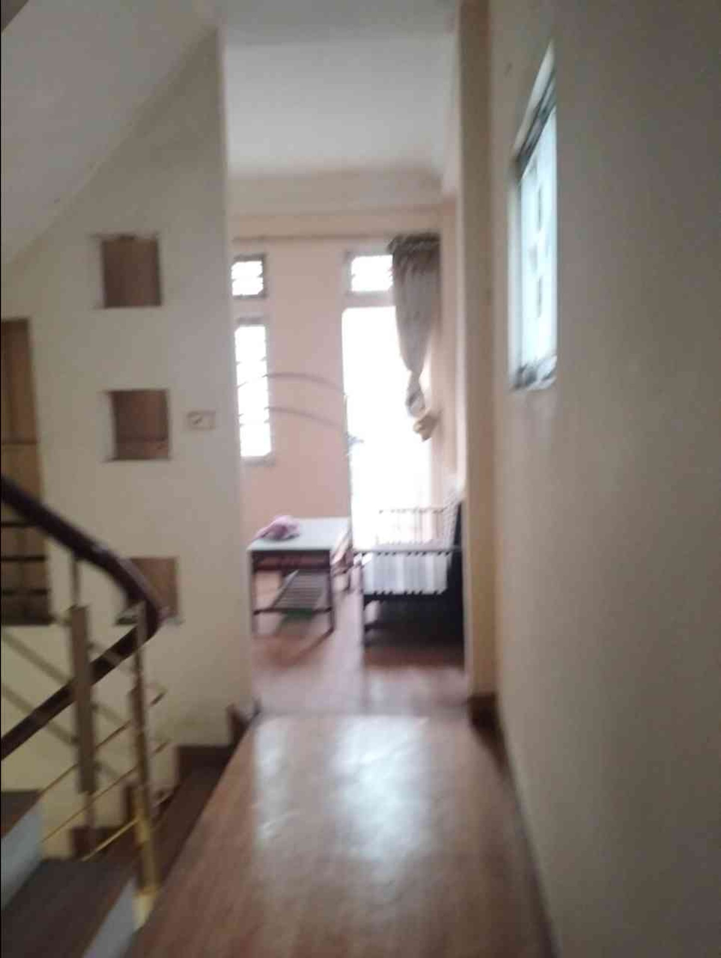 Bán nhà Ngọc Hồi - diện tích 46m2 4 tầng - Ô tô dừng đỗ - giá 16,4 tỷ