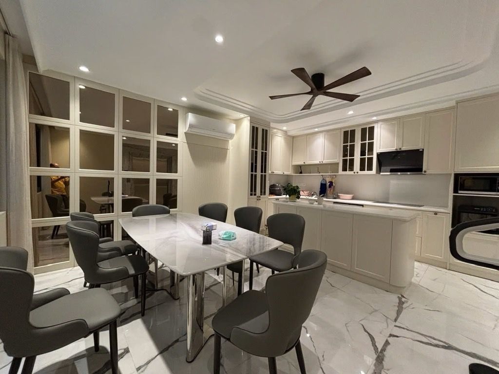 Bán nhà Triệu Việt Vương - diện tích 53m2 6 tầng - Thang máy, mặt tiền khủng - giá 21,8 tỷ