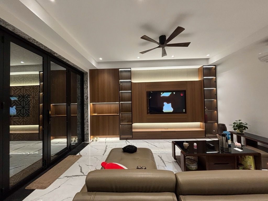 Bán nhà Triệu Việt Vương - diện tích 53m2 6 tầng - Thang máy, mặt tiền khủng - giá 21,8 tỷ