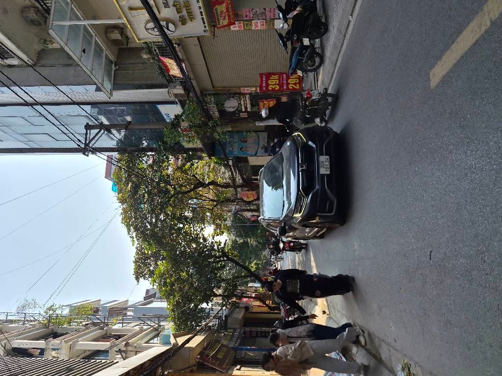 Bán nhà Nguyễn Ngọc Nại - diện tích 83m2 2 tầng - Lô góc 2 mặt thoáng - giá 41 tỷ