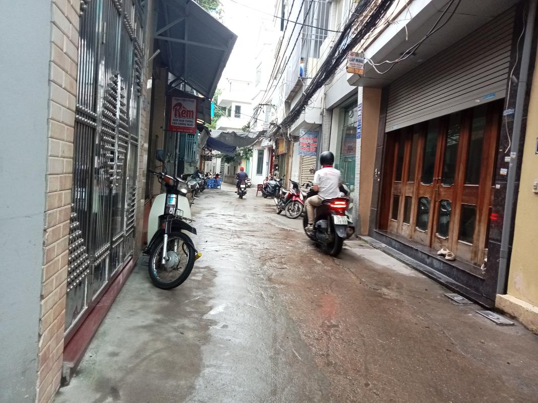 Bán nhà Định Công Thượng - diện tích 67m2 7 tầng - Ô tô tránh 15m - giá 15,9 tỷ