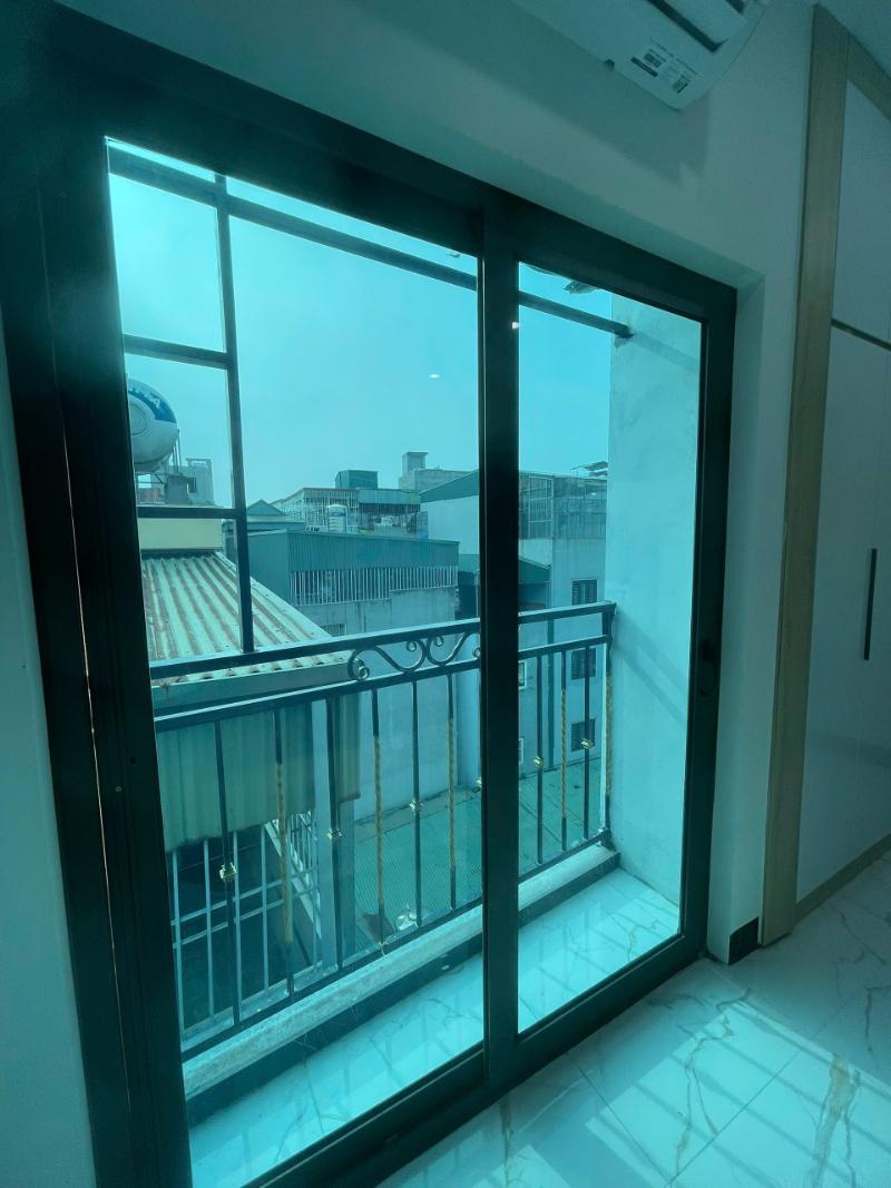 Bán nhà Định Công Thượng - diện tích 67m2 7 tầng - Ô tô tránh 15m - giá 15,9 tỷ
