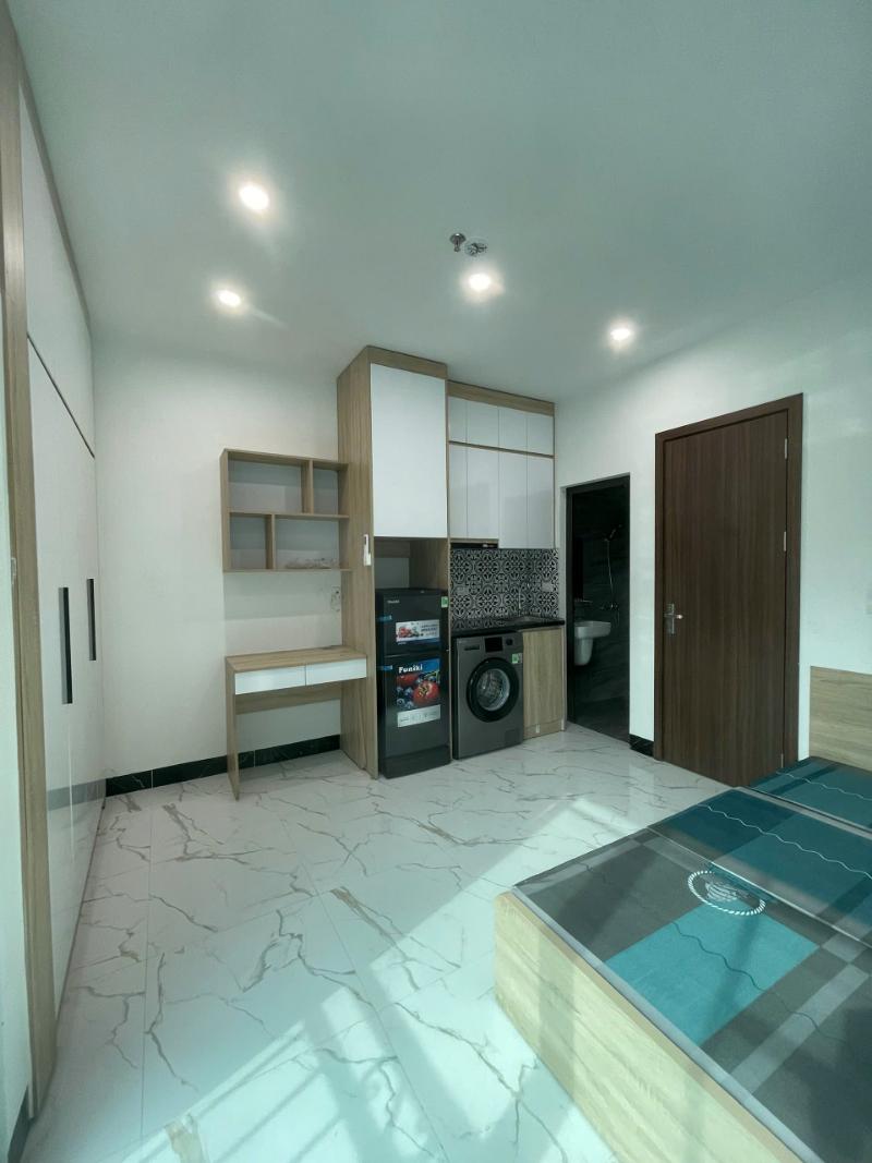 Bán nhà Định Công Thượng - diện tích 67m2 7 tầng - Ô tô tránh 15m - giá 15,9 tỷ