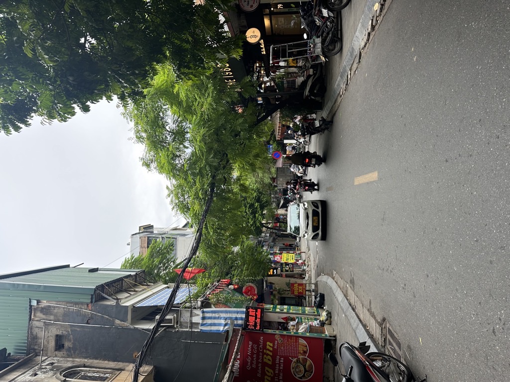 Bán nhà Hồng Mai - diện tích 68.5m2 4 tầng - ô tô đỗ cửa - giá 28,5 tỷ