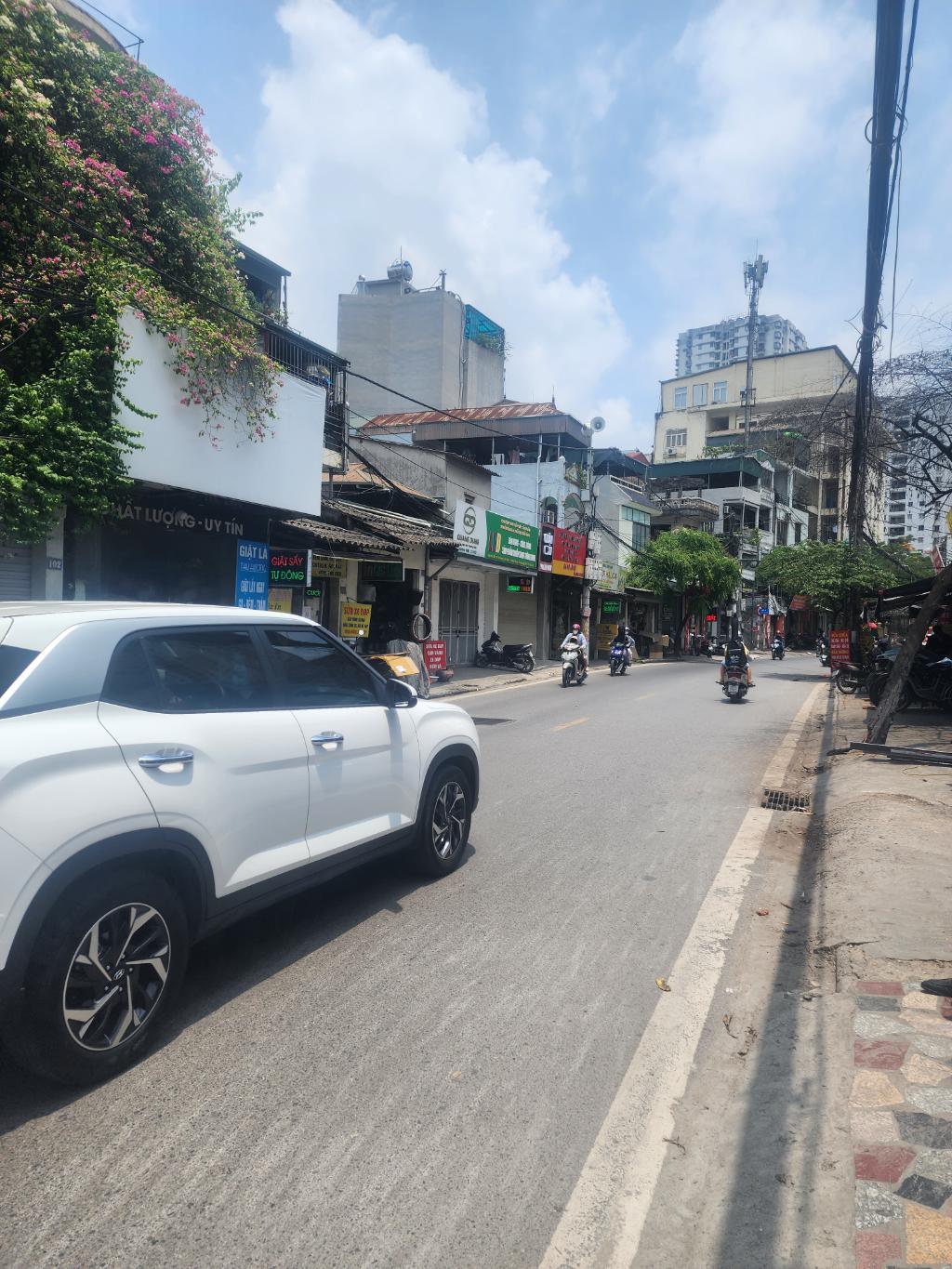 Bán nhà Lĩnh Nam - diện tích 174m2 1 tầng - ô tô tránh - giá 38,5 tỷ