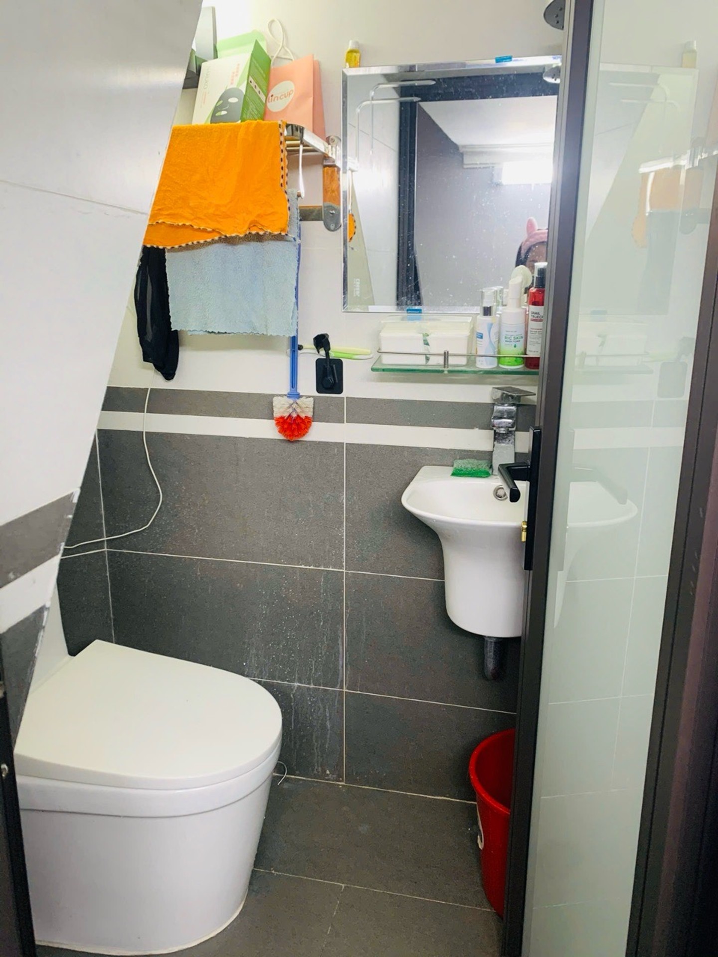 Bán nhà Đình Đại - diện tích 10m2 5 tầng - SIÊU HIẾM NHÀ ĐẸP ĐỦ CÔNG NĂNG - giá 4,5 tỷ