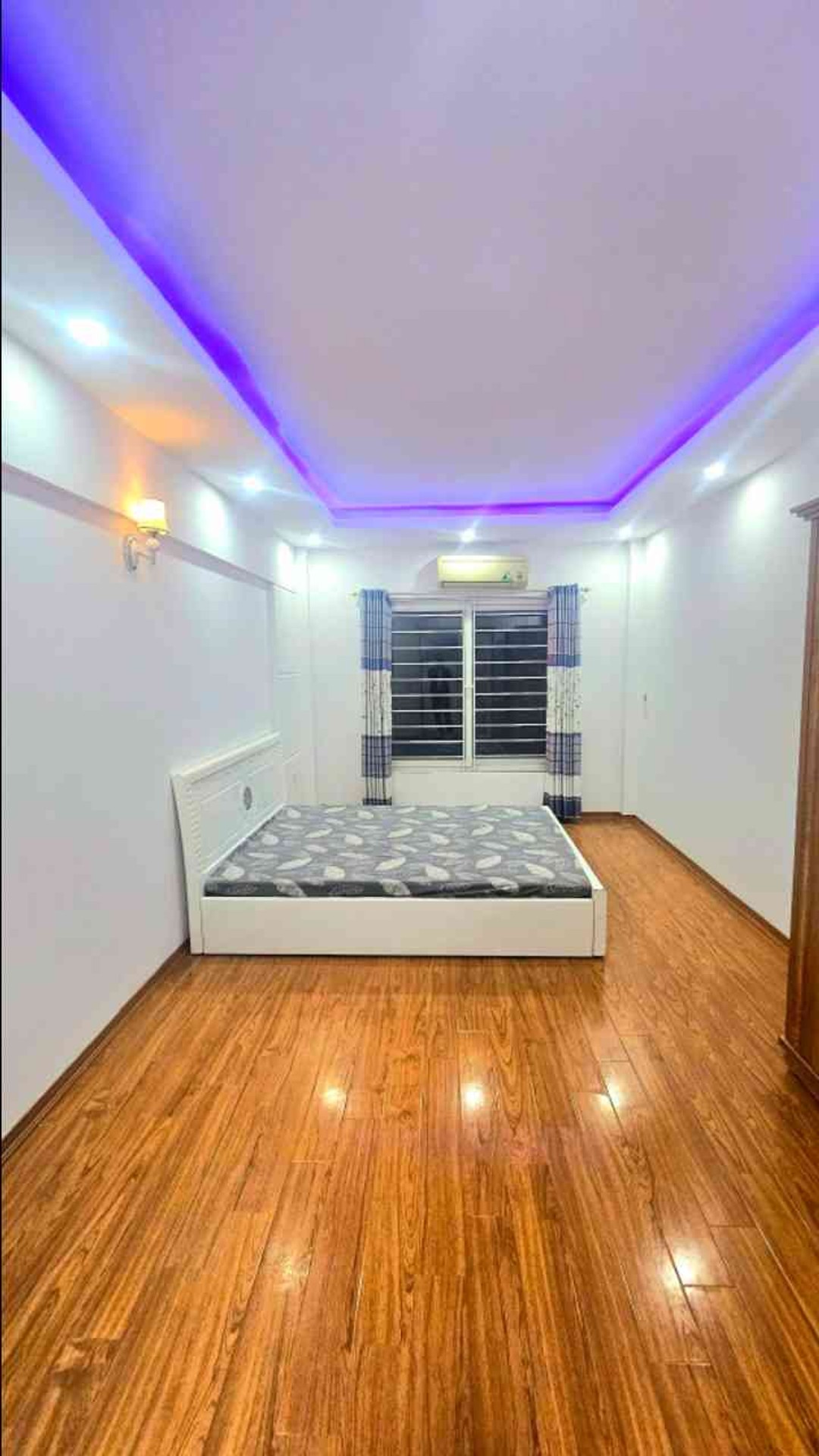 Bán nhà Nam Dư - diện tích 30m2 5 tầng - Ô tô đỗ cổng - giá 7,5 tỷ