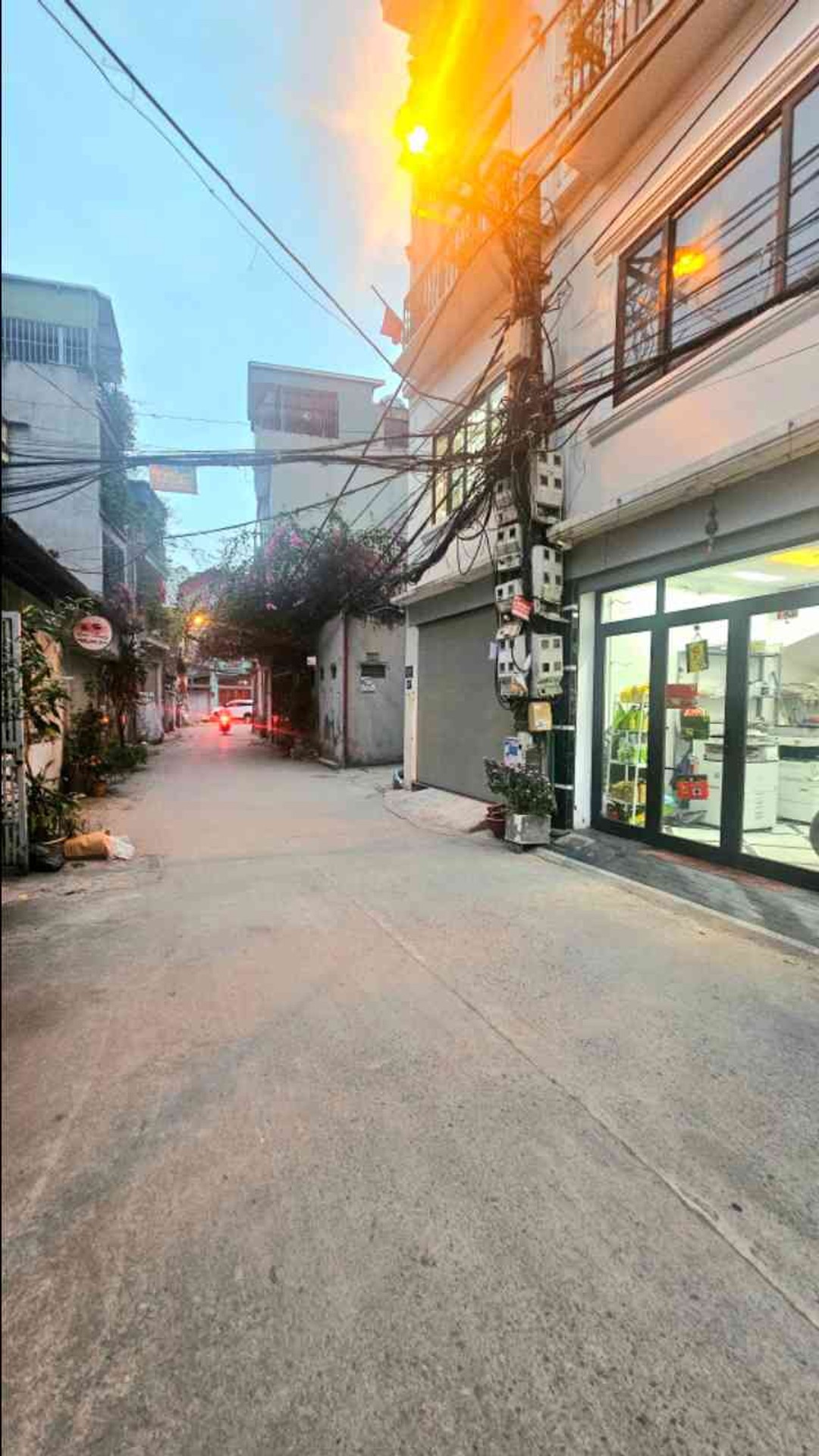 Bán nhà Nam Dư - diện tích 30m2 5 tầng - Ô tô đỗ cổng - giá 7,5 tỷ
