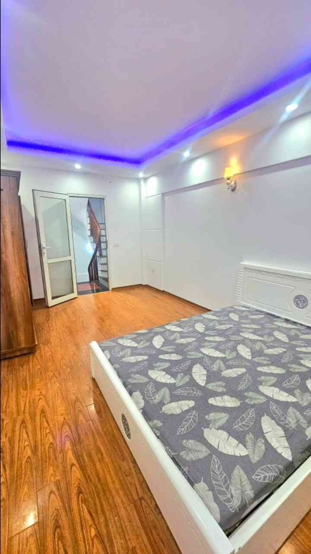 Bán nhà Nam Dư - diện tích 30m2 5 tầng - Ô tô đỗ cổng - giá 7,5 tỷ