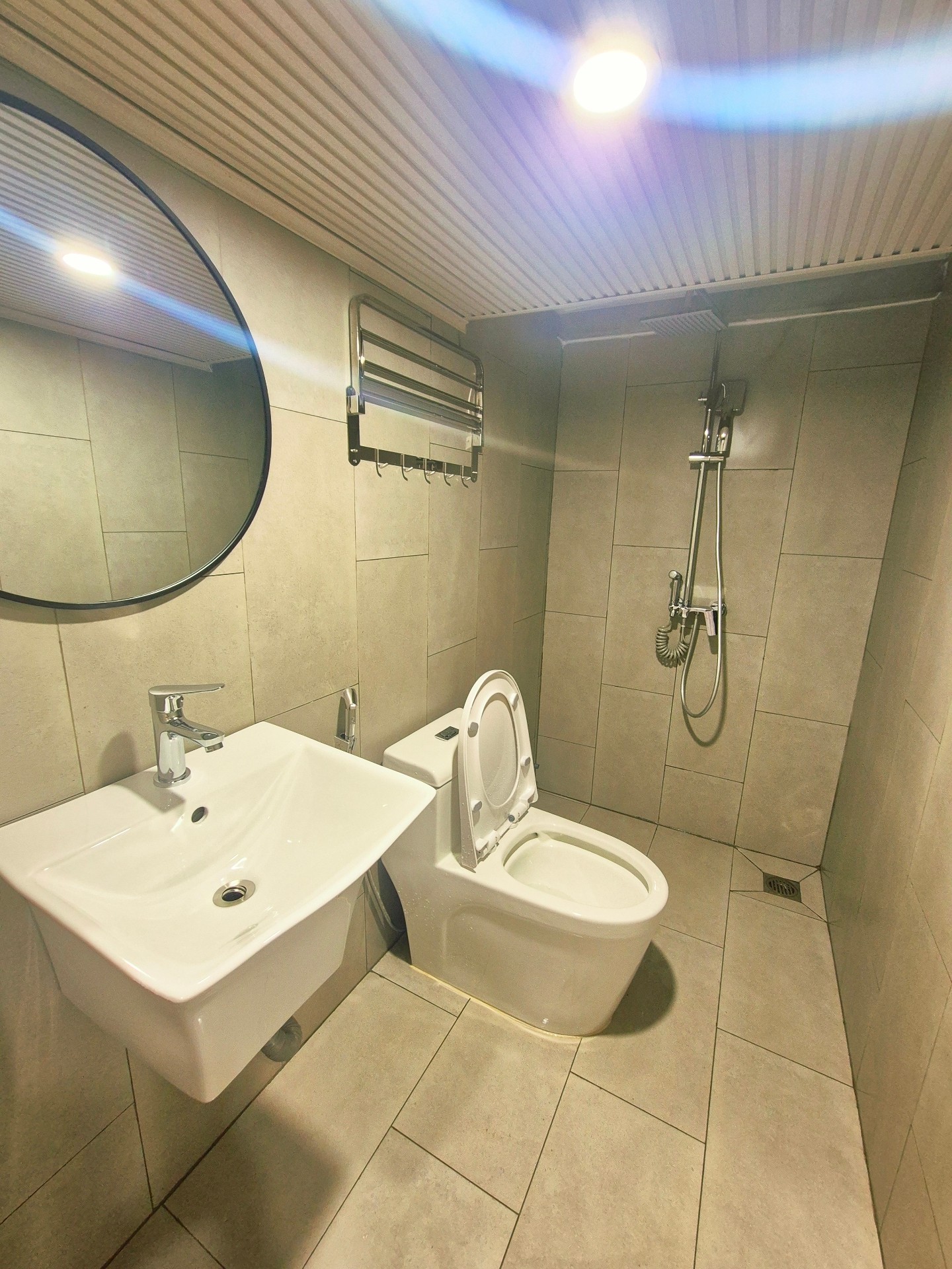 Bán nhà Kim Giang - diện tích 75m2 1 tầng - Ô tô tránh - giá 3,75 tỷ