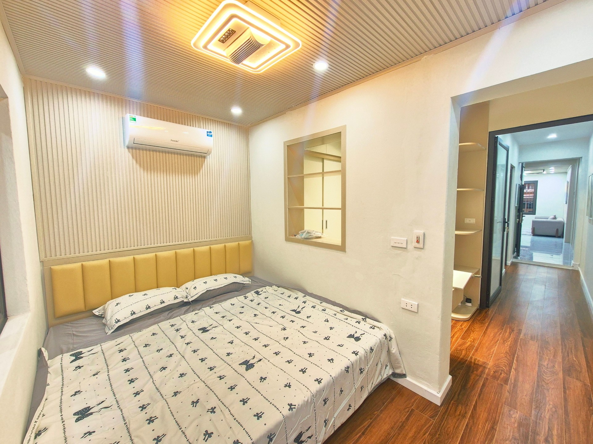Bán nhà Kim Giang - diện tích 75m2 1 tầng - Ô tô tránh - giá 3,75 tỷ