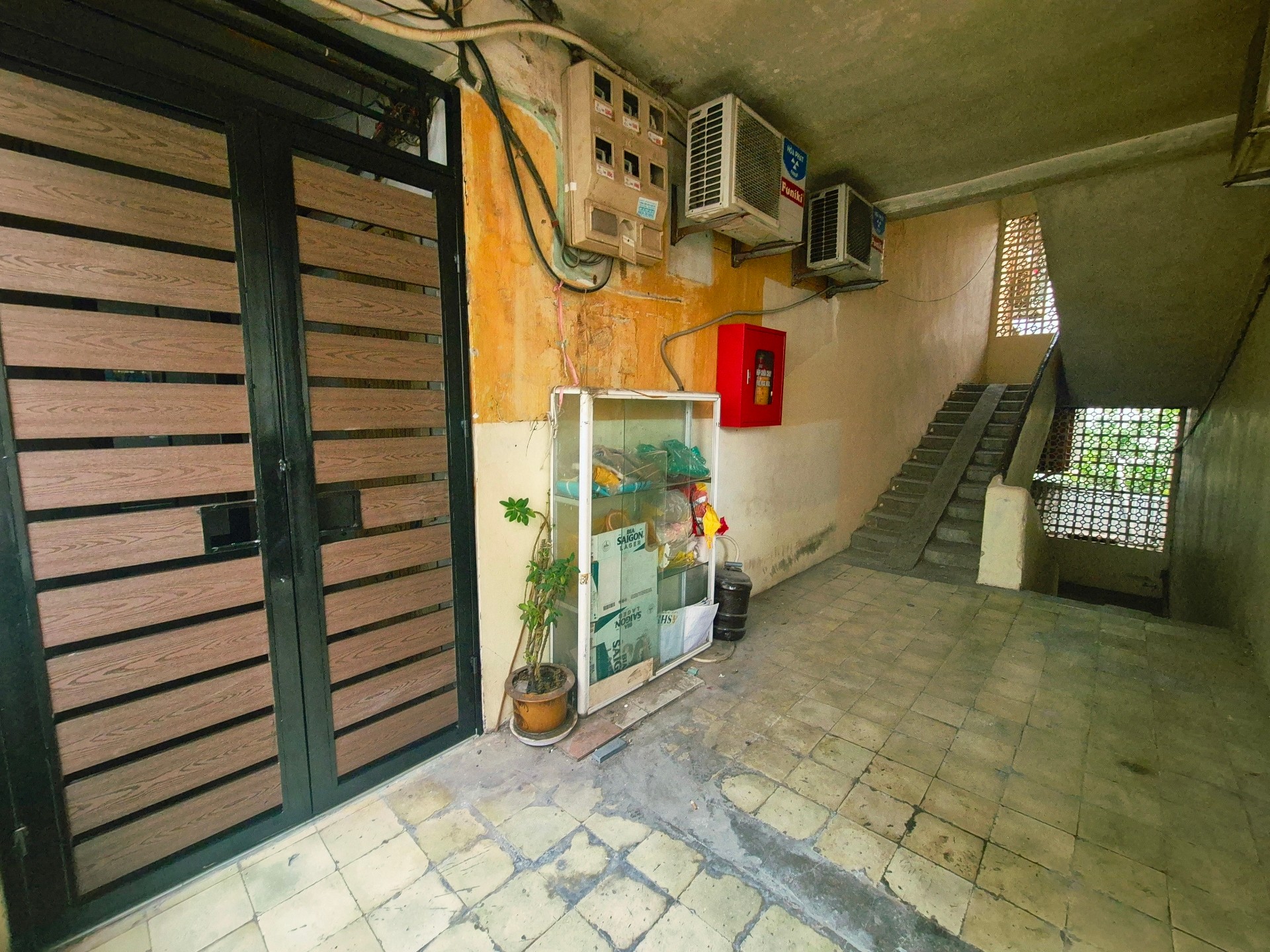 Bán nhà Kim Giang - diện tích 75m2 1 tầng - Ô tô tránh - giá 3,75 tỷ