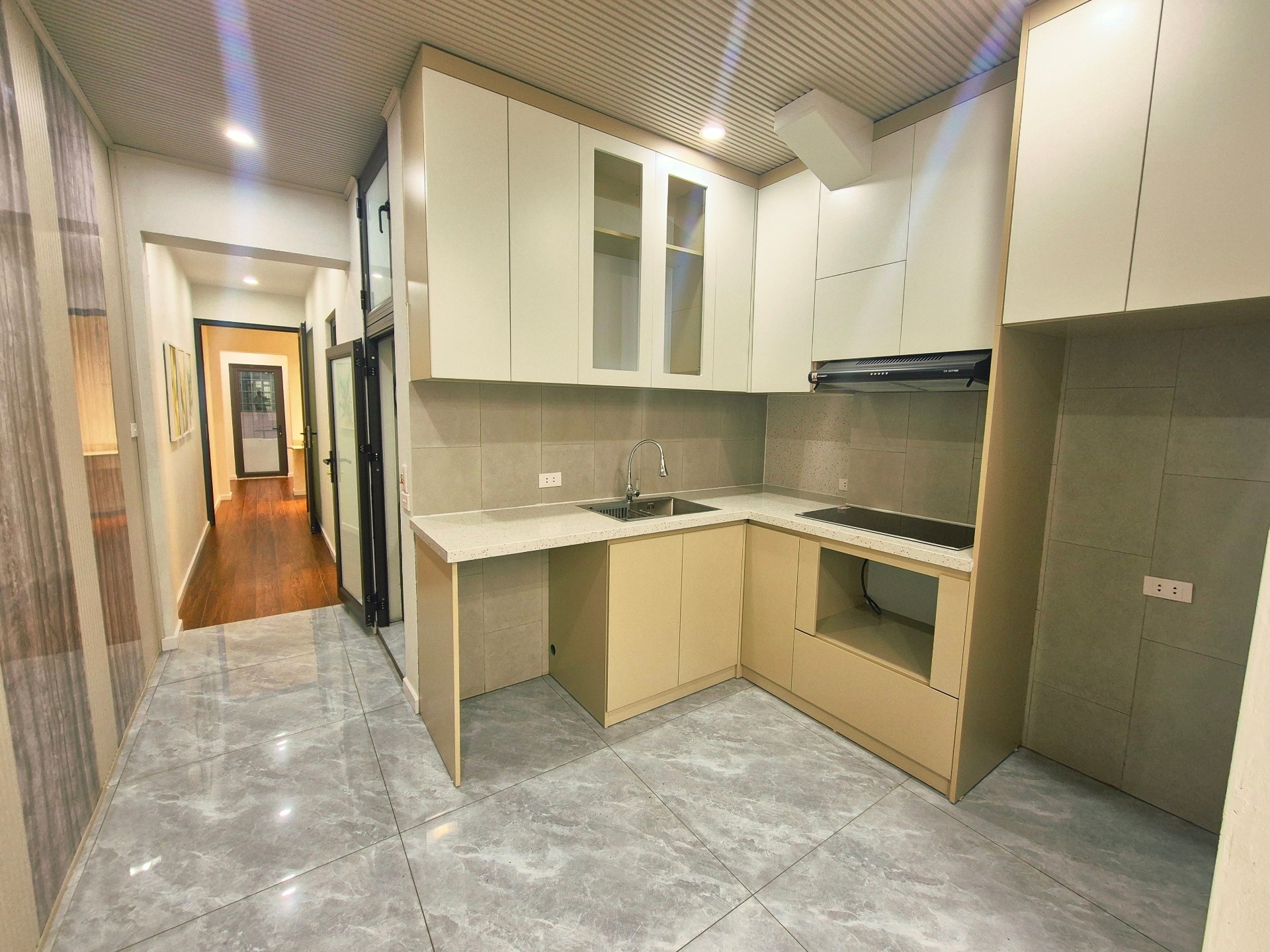 Bán nhà Kim Giang - diện tích 75m2 1 tầng - Ô tô tránh - giá 3,75 tỷ