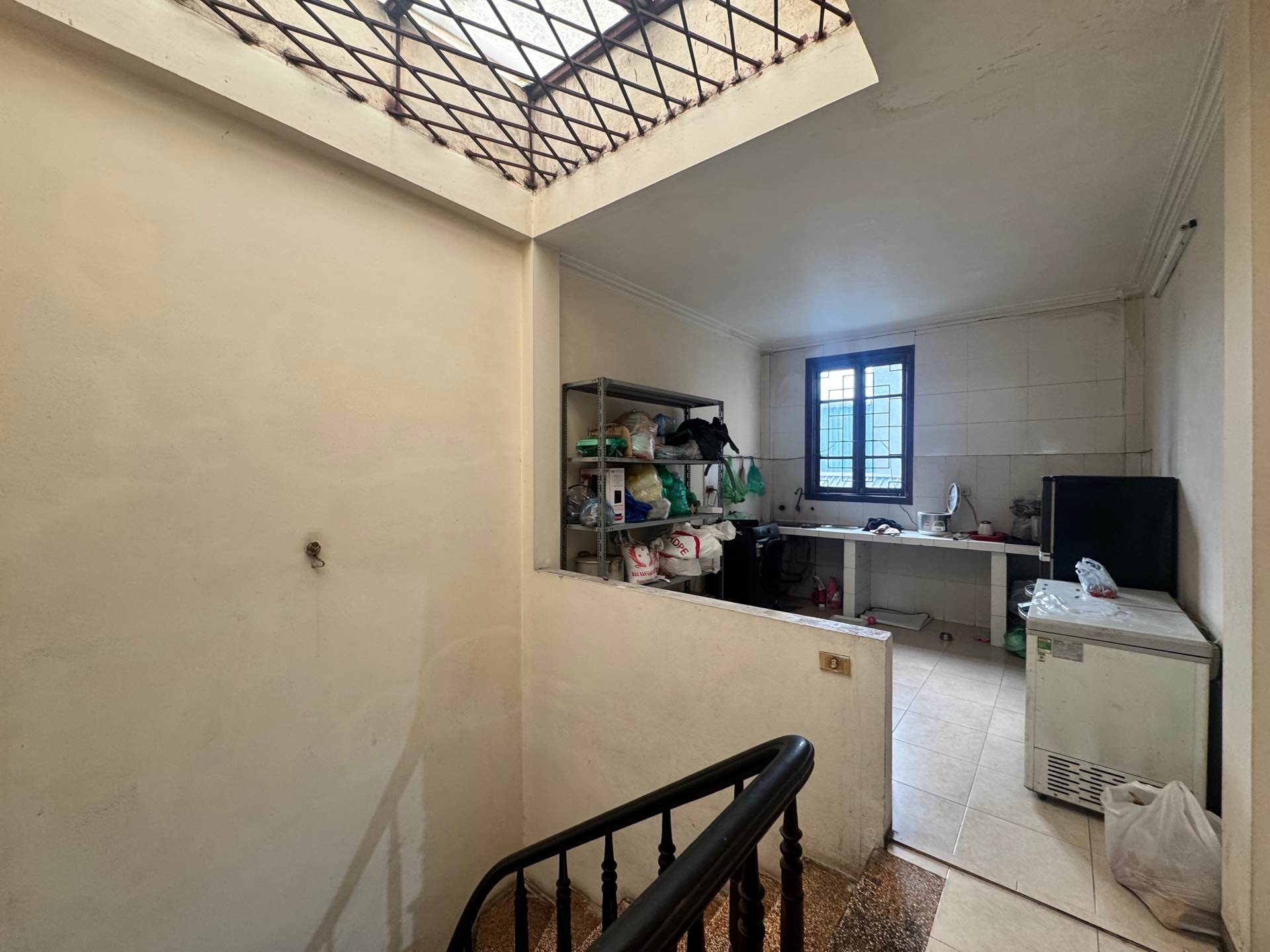 Bán nhà Vân Hồ 3 - diện tích 48m2 4 tầng - ô tô thông - giá 22,6 tỷ