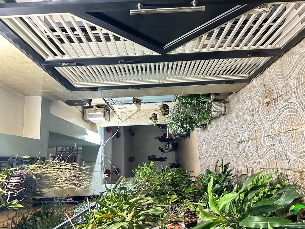 Bán nhà Trần Khát Chân - diện tích 125m2 4 tầng - Đang cập nhật - giá 35 tỷ