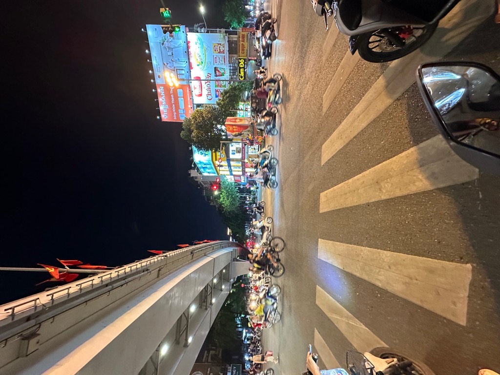 Bán nhà Trần Khát Chân - diện tích 125m2 4 tầng - Đang cập nhật - giá 35 tỷ