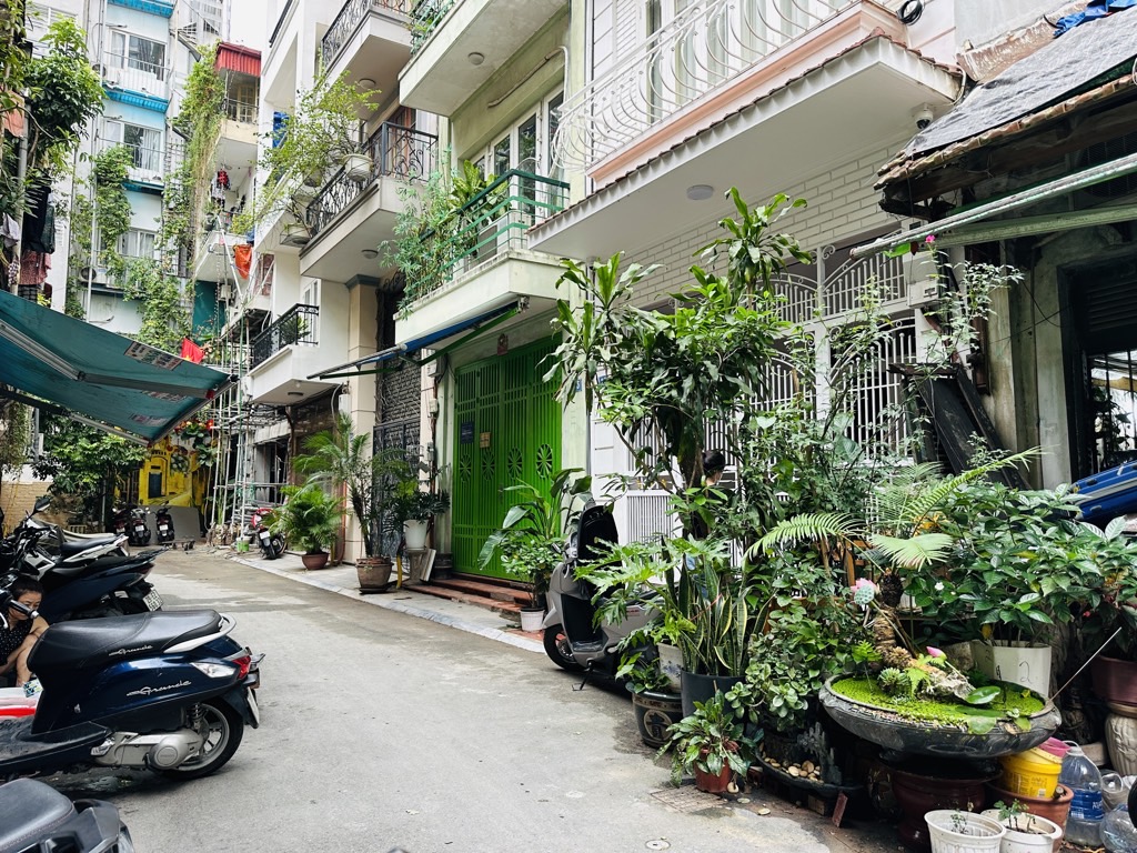 Bán nhà Tức Mặc - diện tích 105m2 0 tầng - Cực hiếm - giá 40 tỷ