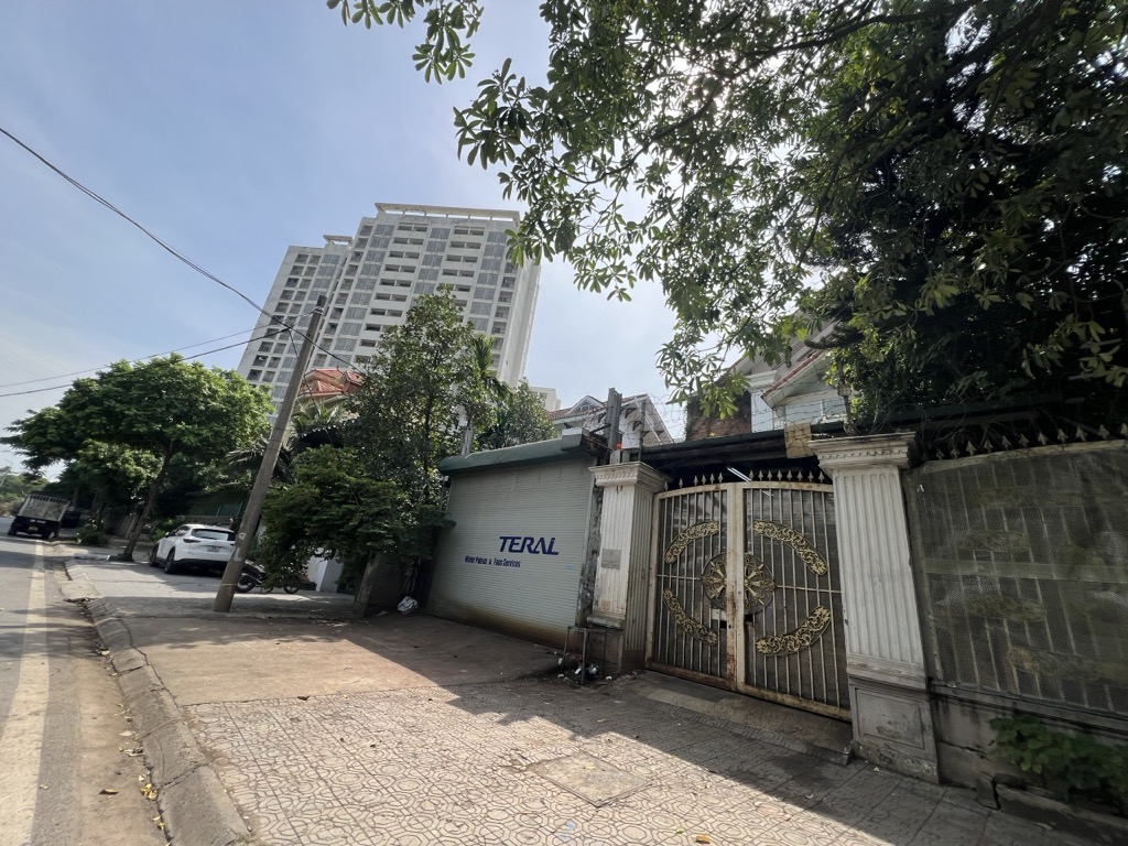 Bán nhà Khu đô thị mới Pháp Vân - diện tích 368m2 4 tầng - Biệt thự đơn lập - giá 80 tỷ