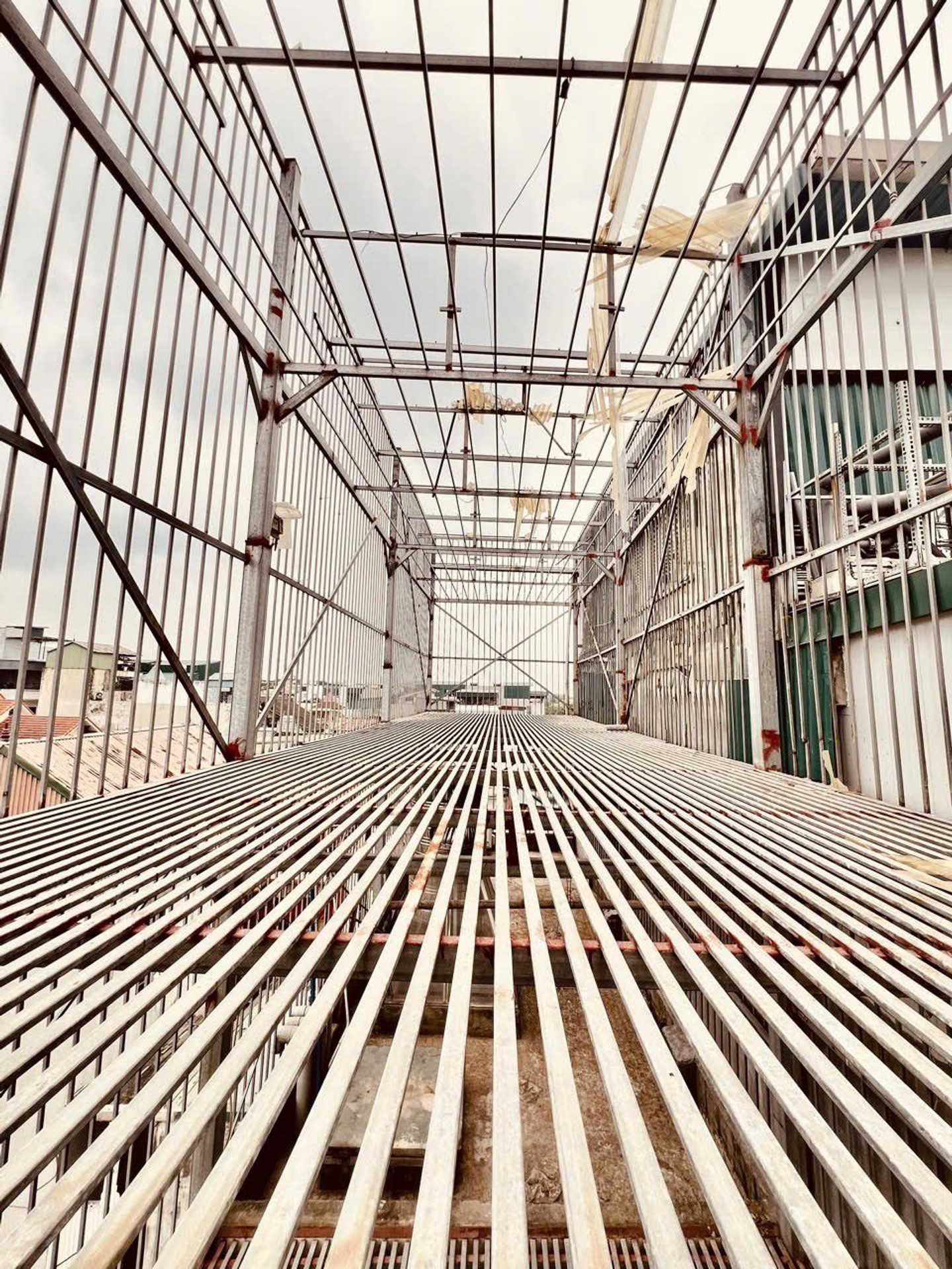 Bán nhà Nam Dư - diện tích 35m2 4 tầng - sát đường ô tô tránh - giá 7,5 tỷ