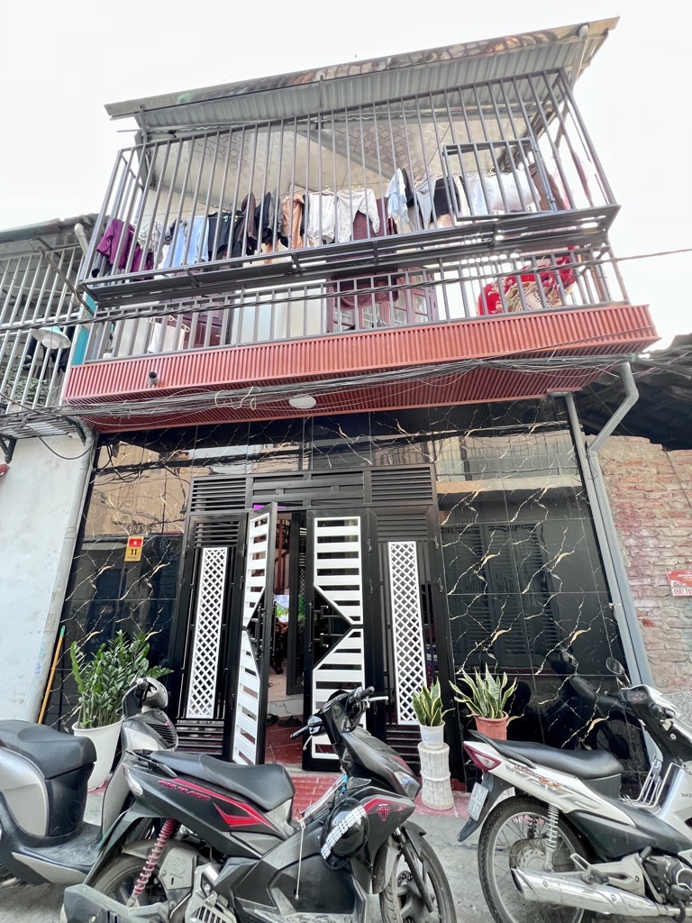 Bán nhà Nguyễn Chính - diện tích 48m2 2 tầng - Ô TÔ TẢI ĐỖ CỬA - giá 3,45 tỷ