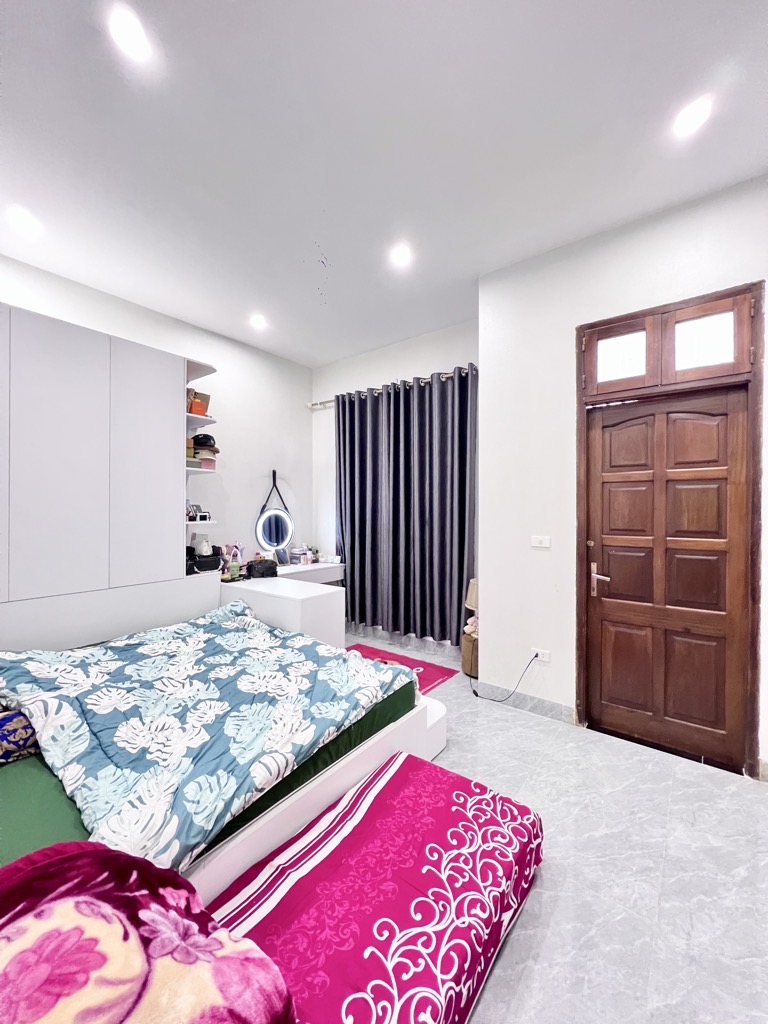 Bán nhà Nguyễn Chính - diện tích 48m2 2 tầng - Ô TÔ TẢI ĐỖ CỬA - giá 3,45 tỷ