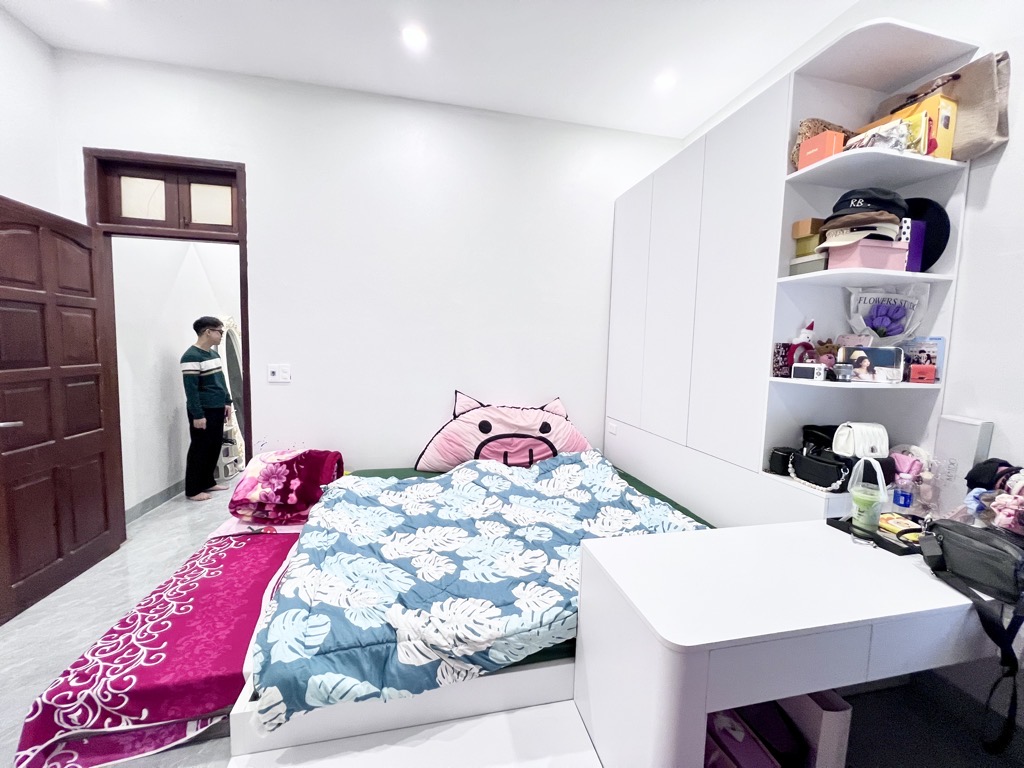 Bán nhà Nguyễn Chính - diện tích 48m2 2 tầng - Ô TÔ TẢI ĐỖ CỬA - giá 3,45 tỷ