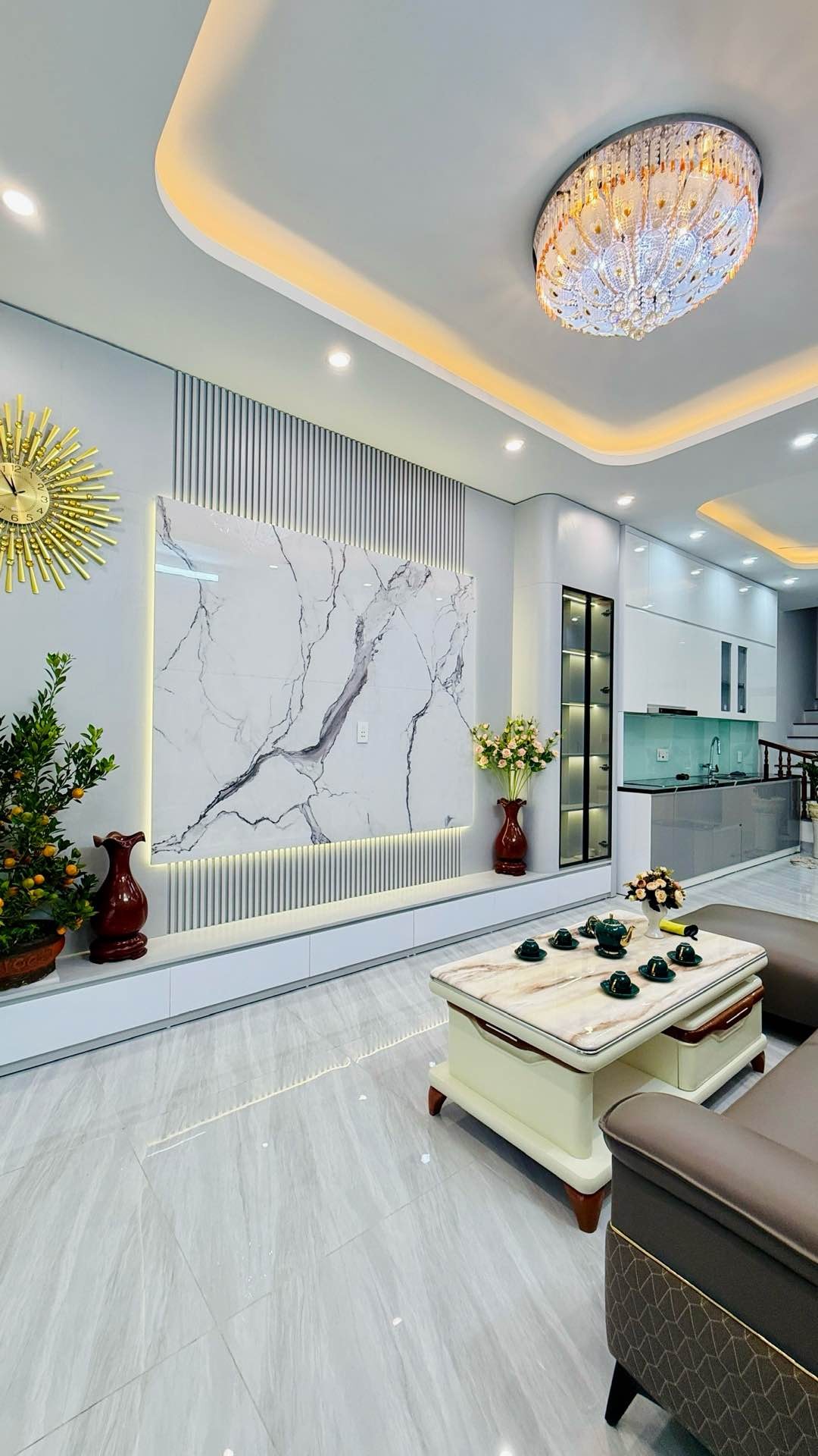 Bán nhà Giáp Nhị - diện tích 48m2 6 tầng - Căn góc 2 thoáng - giá 12,6 tỷ