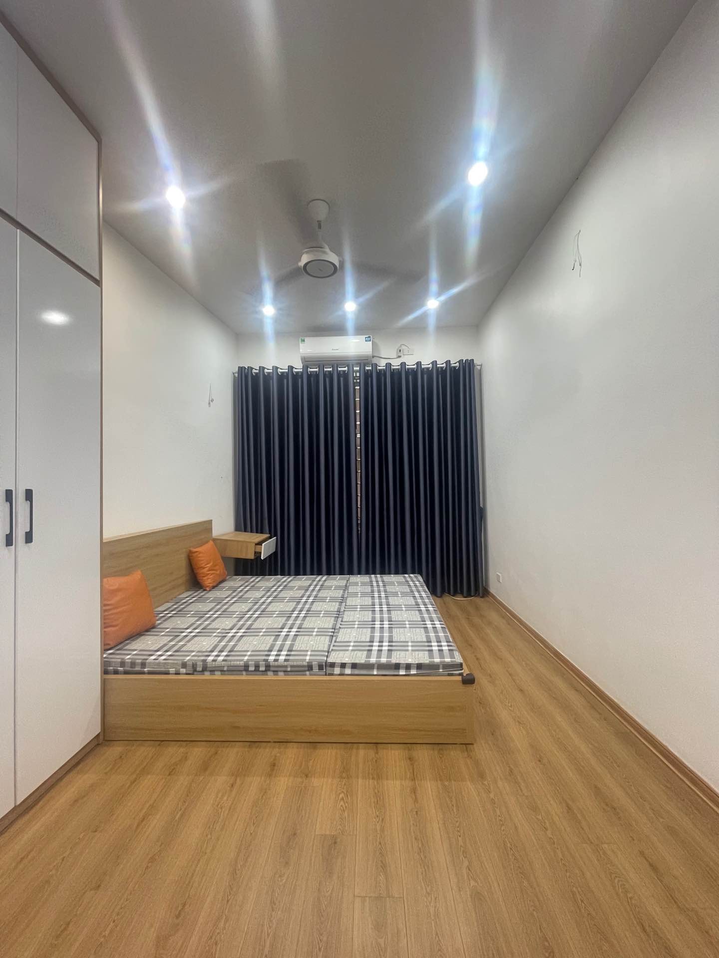 Bán nhà Minh Khai - diện tích 21m2 4 tầng - Nhà đẹp, nhỏ xinh - giá 5,8 tỷ