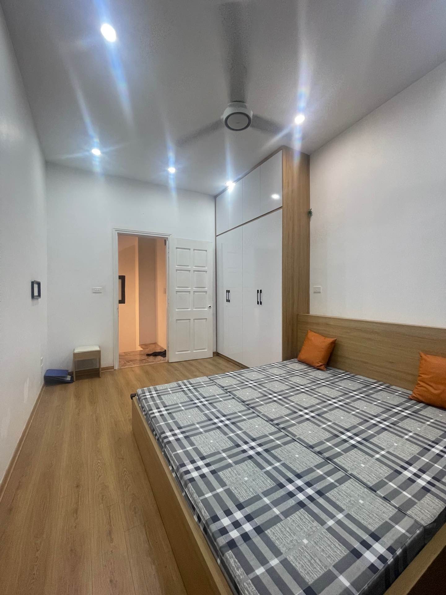 Bán nhà Minh Khai - diện tích 21m2 4 tầng - Nhà đẹp, nhỏ xinh - giá 5,8 tỷ